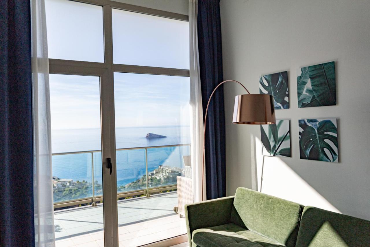 Sunny Penthouse On The 41st Floor In Torre Lugano, With Pool And Garage Benidorm