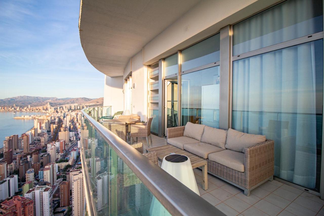 Sunny Penthouse On The 41st Floor In Torre Lugano, With Pool And Garage Apartment *