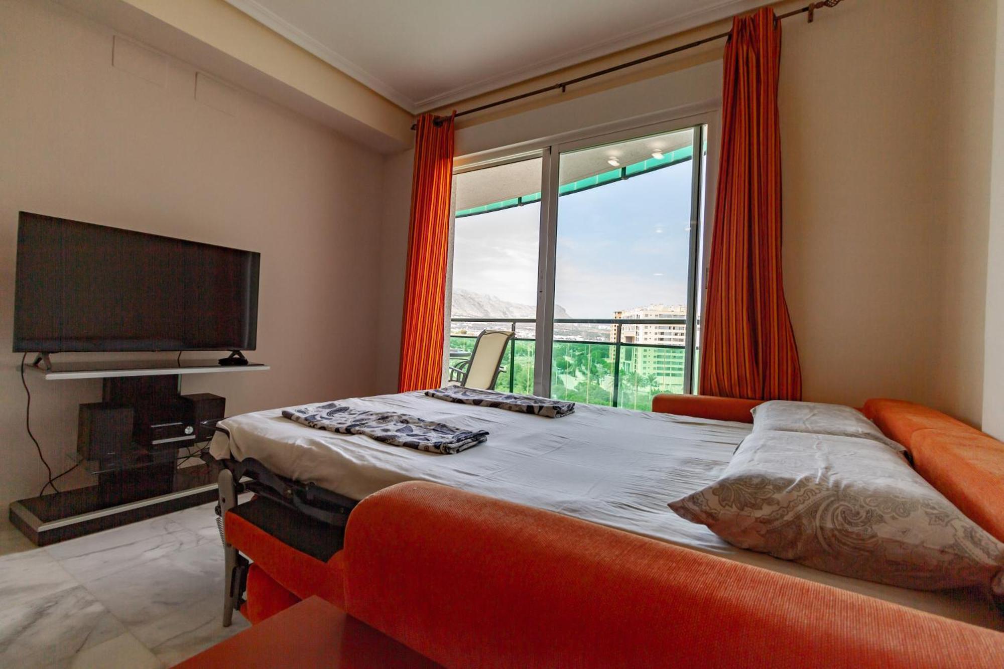 Vilapark With Pool, Free Parking, Terrace, Apartment *