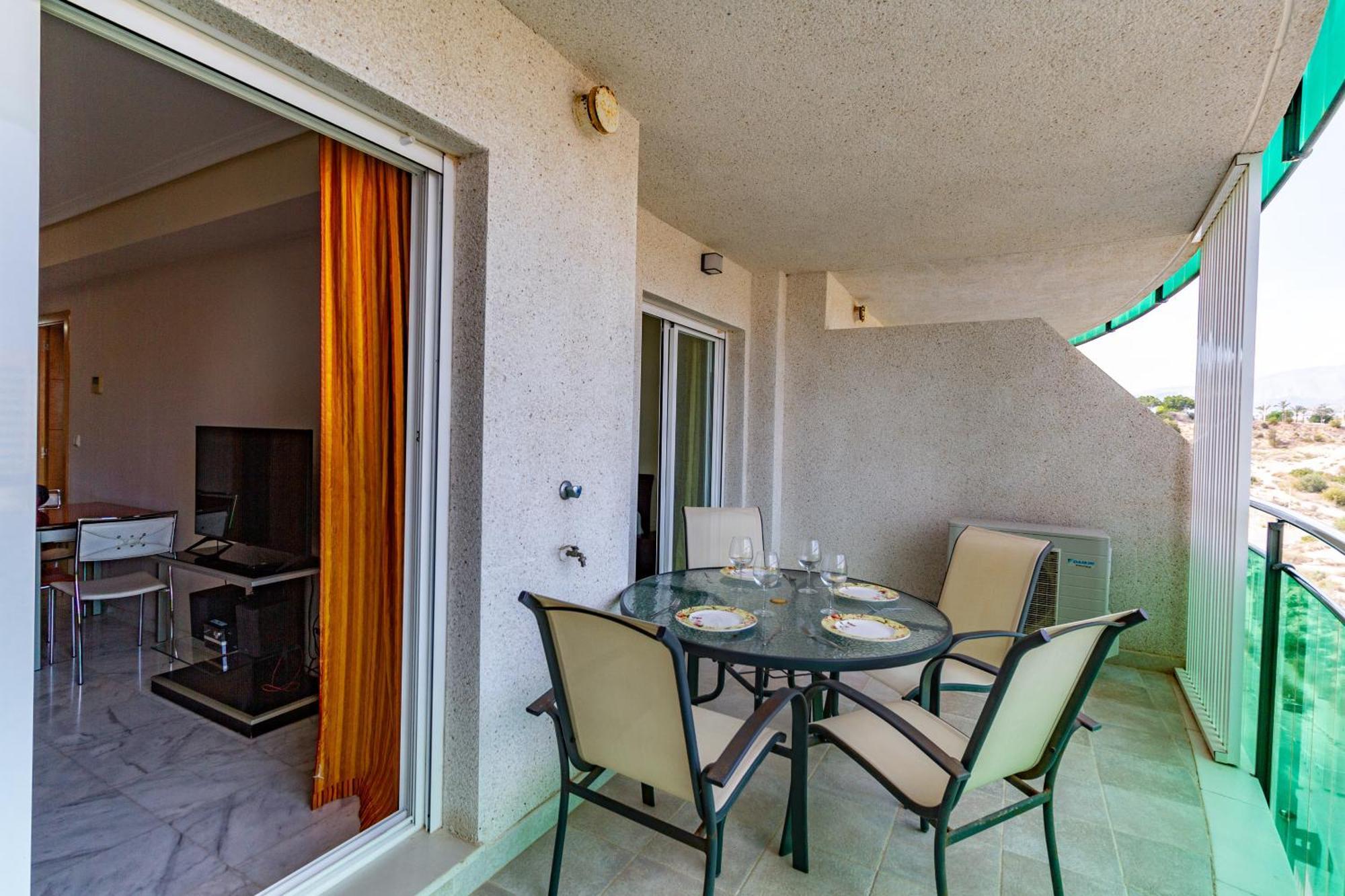 Vilapark With Pool, Free Parking, Terrace, Apartment Benidorm
