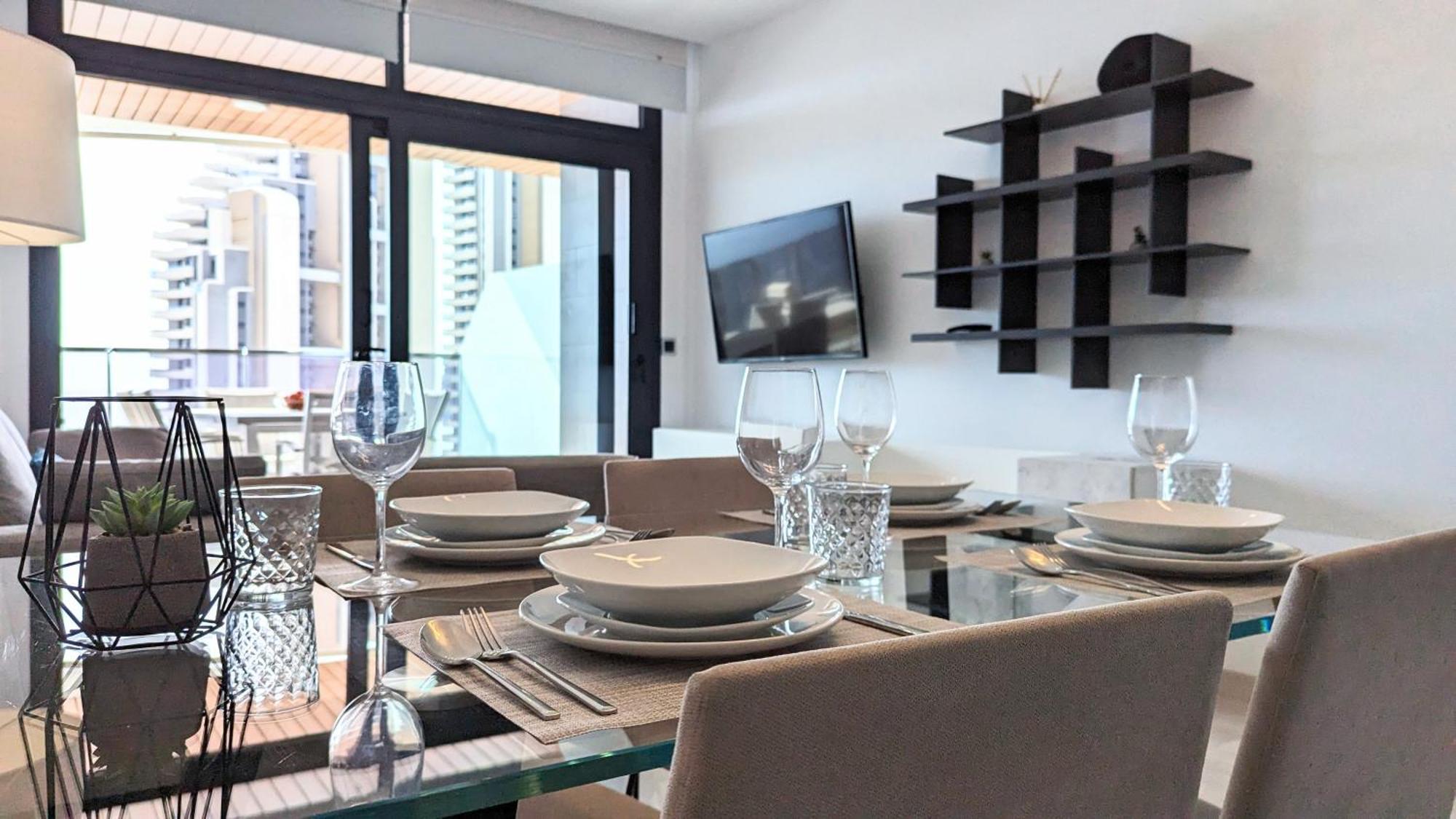 Sunset Waves Luxury Apartment Benidorm