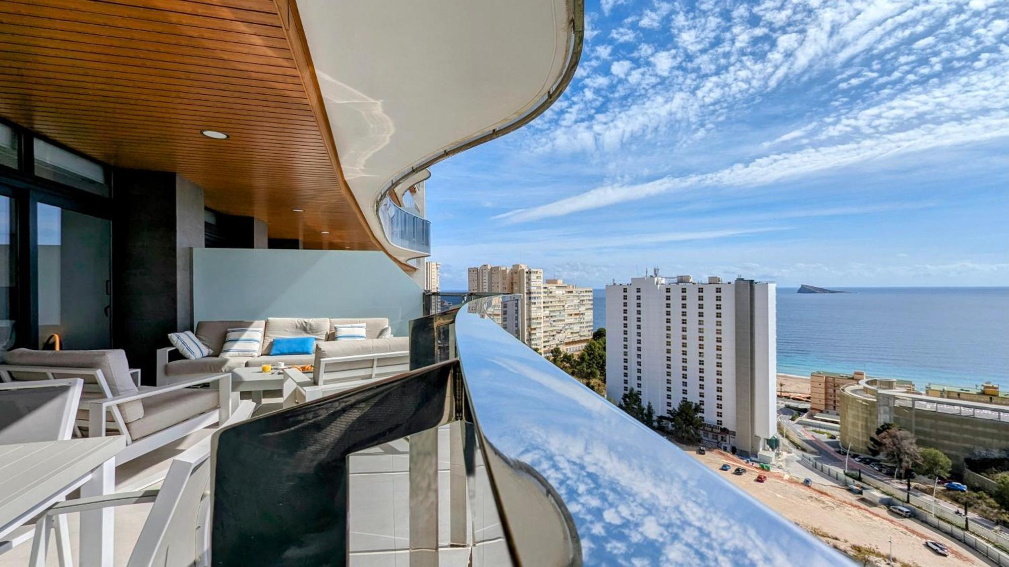 Sunset Waves Luxury