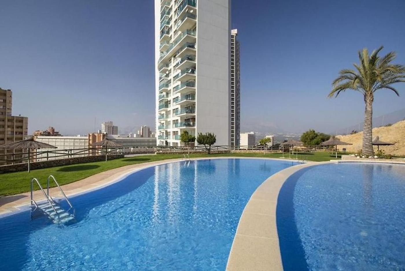 Apartment Sunny Penthouse On The 41st Floor In Torre Lugano, With Pool And Garage
