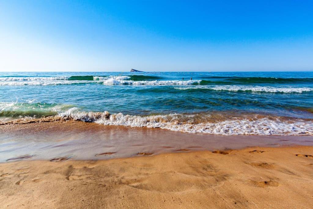 Sunset Waves Sea & Light Apartment *