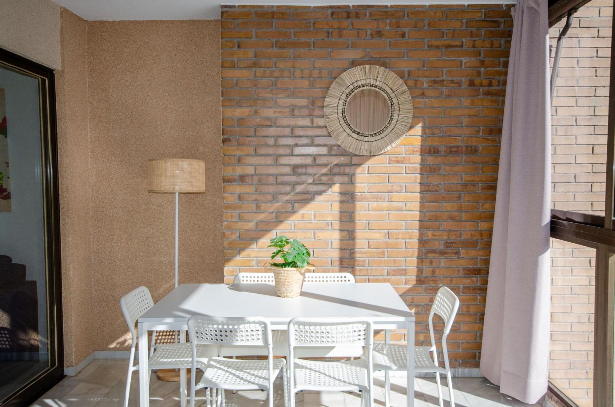 Sol 7 Levante Apartment