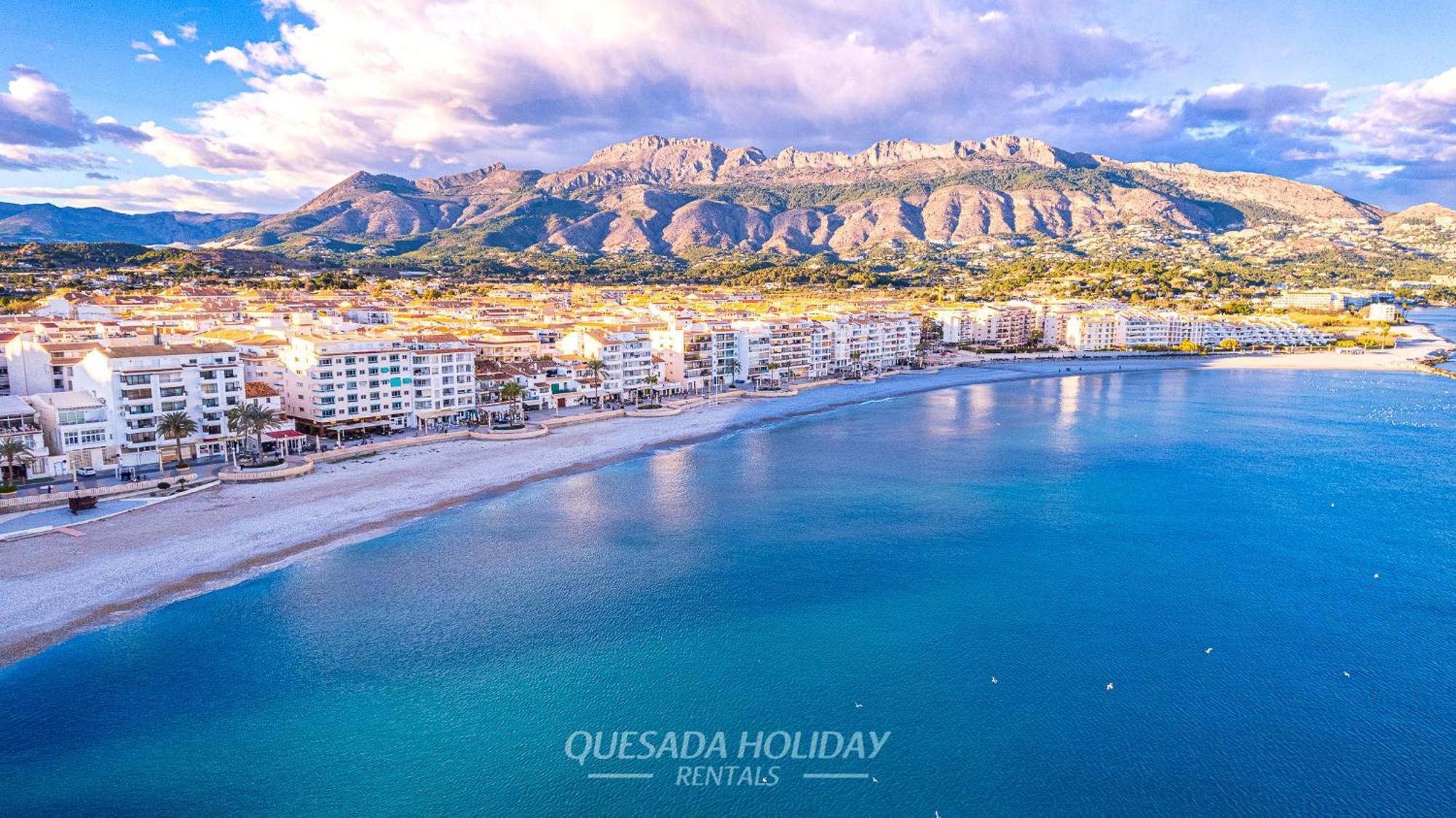 100mts To Beach, Luxury Encanto Appartement