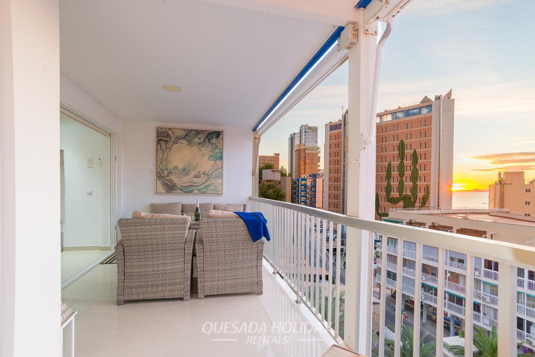 100mts To Beach, Luxury Encanto Appartement *