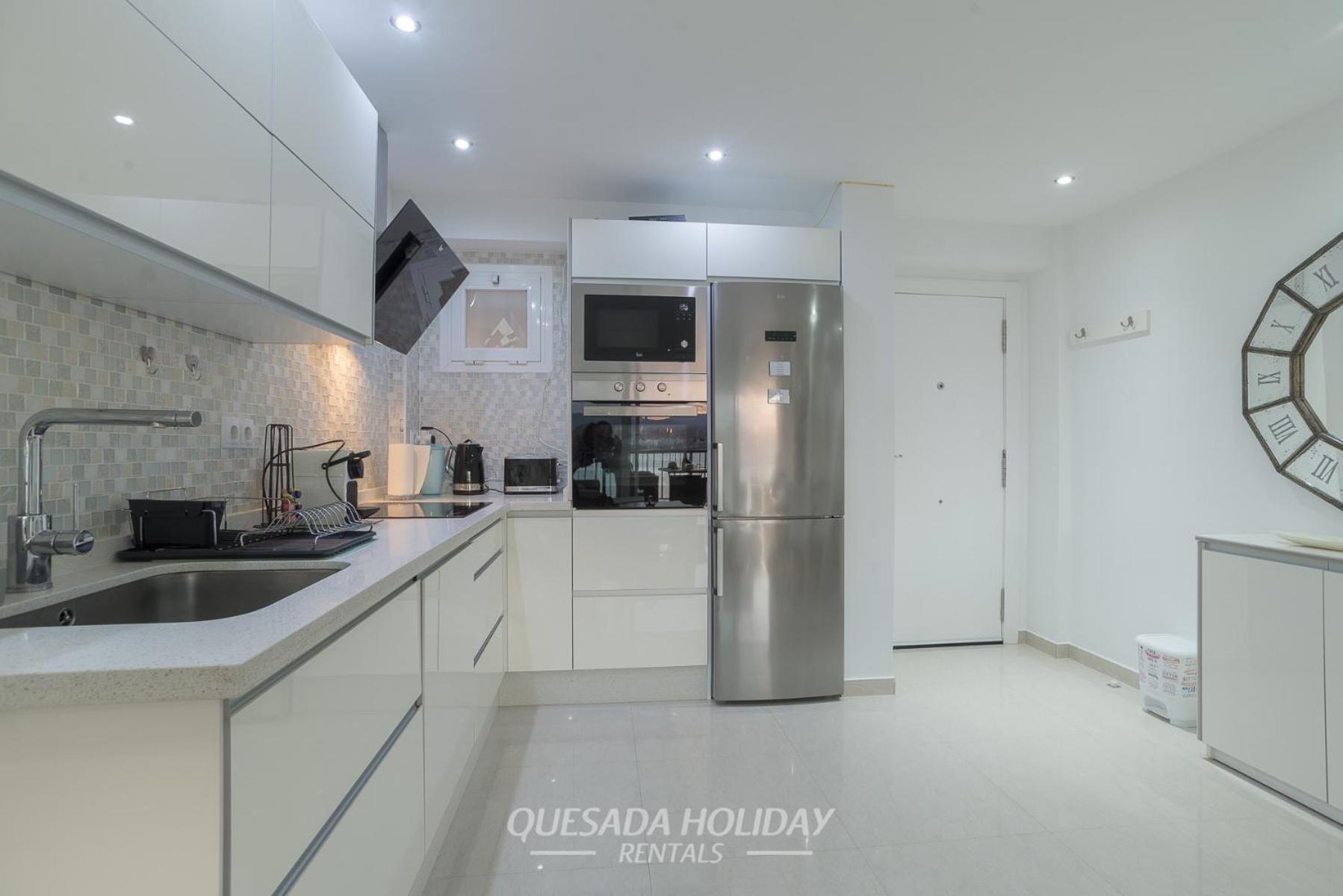 100mts To Beach, Luxury Encanto Appartement