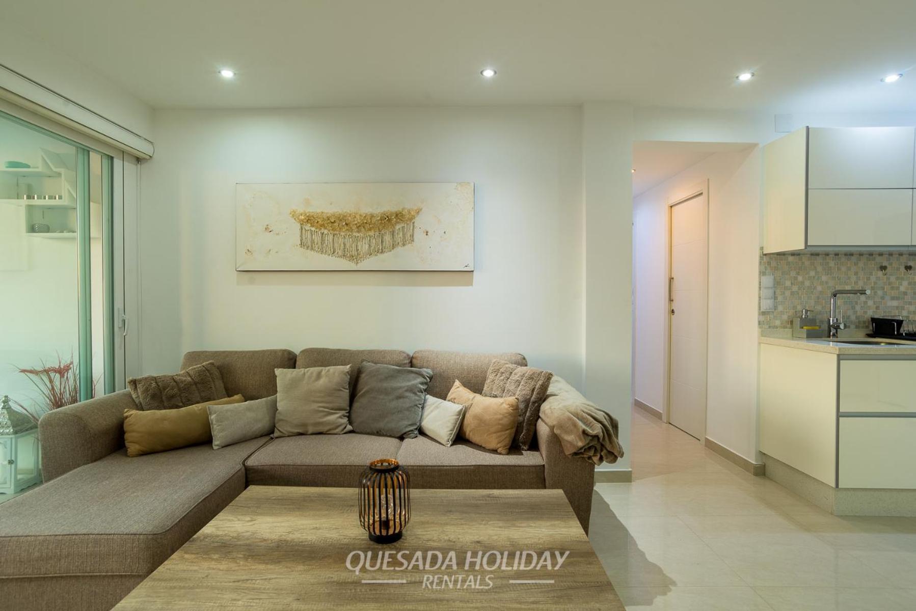 100mts To Beach, Luxury Encanto Appartement