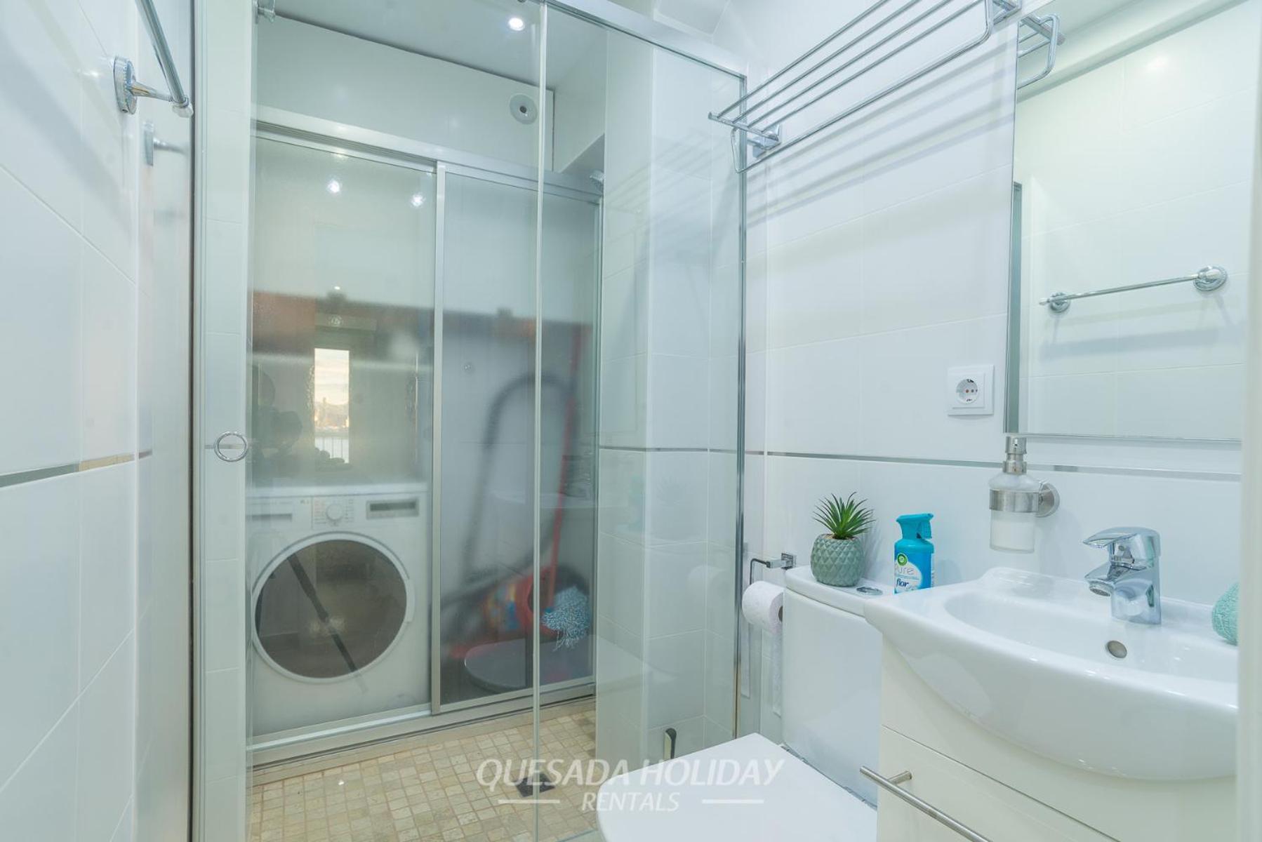 100mts To Beach, Luxury Encanto Appartement Benidorm