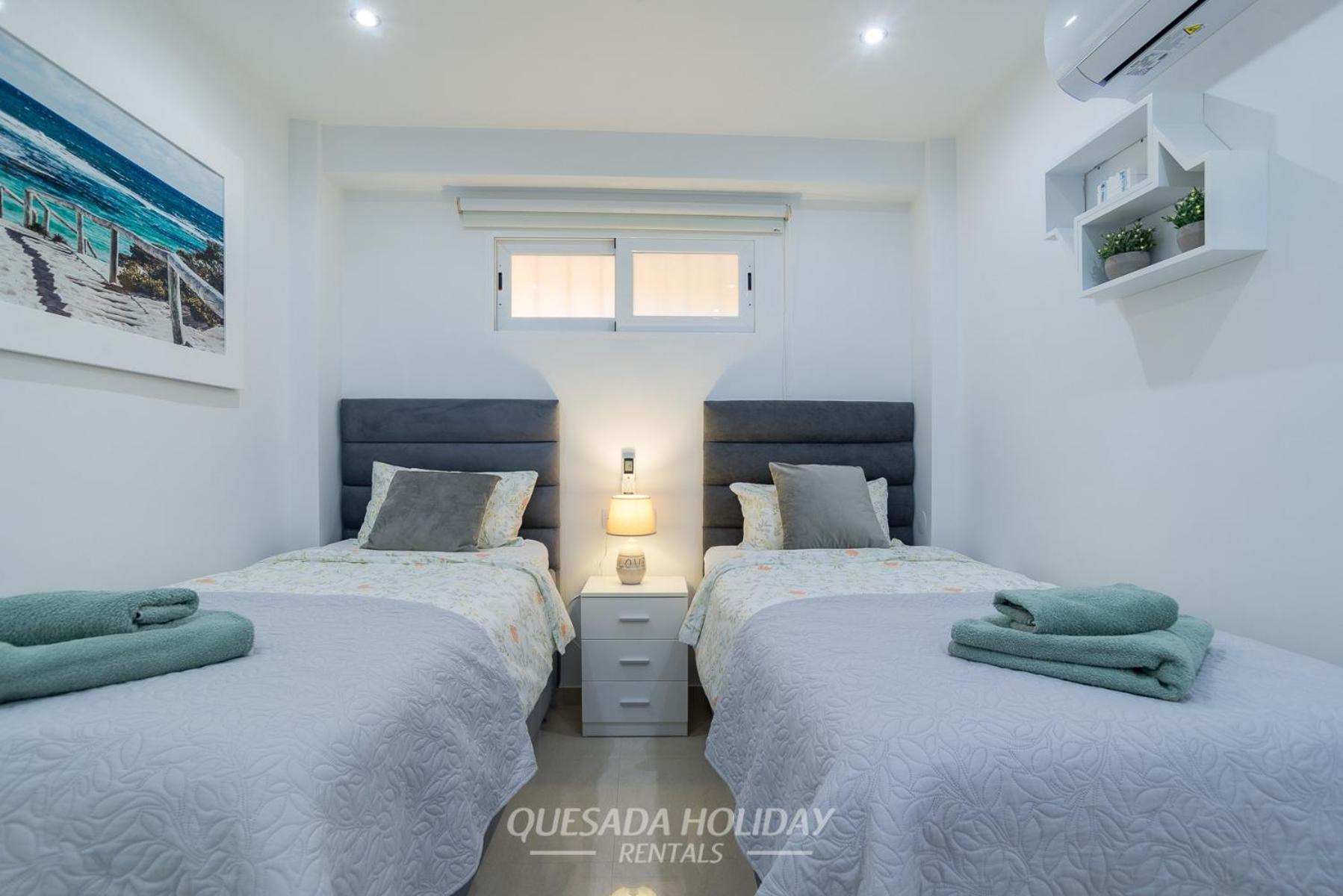 100mts To Beach, Luxury Encanto Appartement