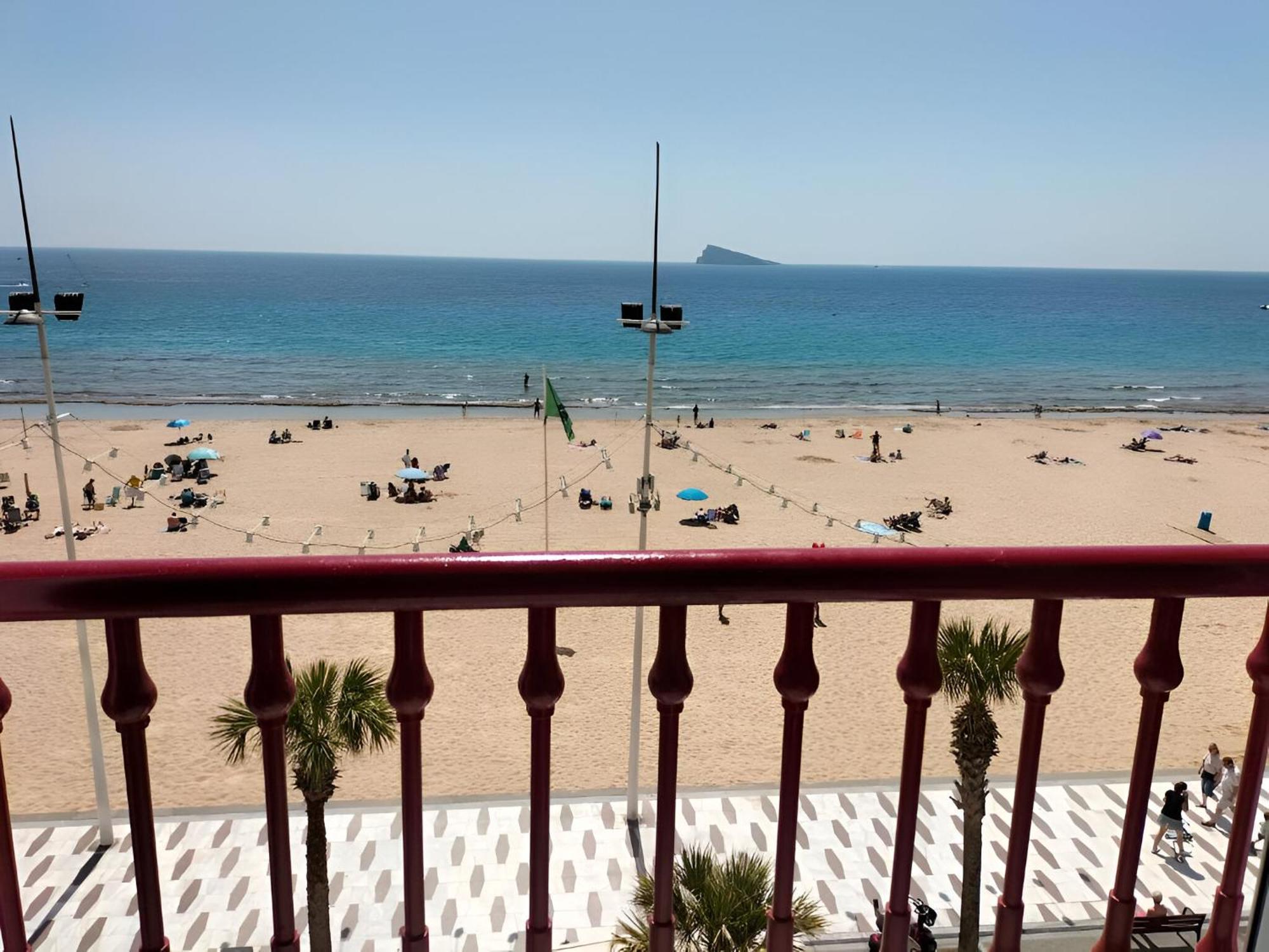 Damas 3b Front - Pool & Parking Apartamento Benidorm