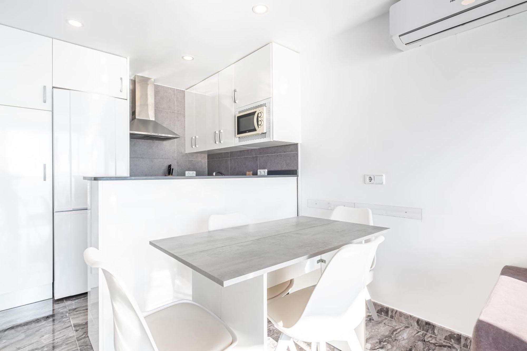 Apartment Damas 23-c Levante