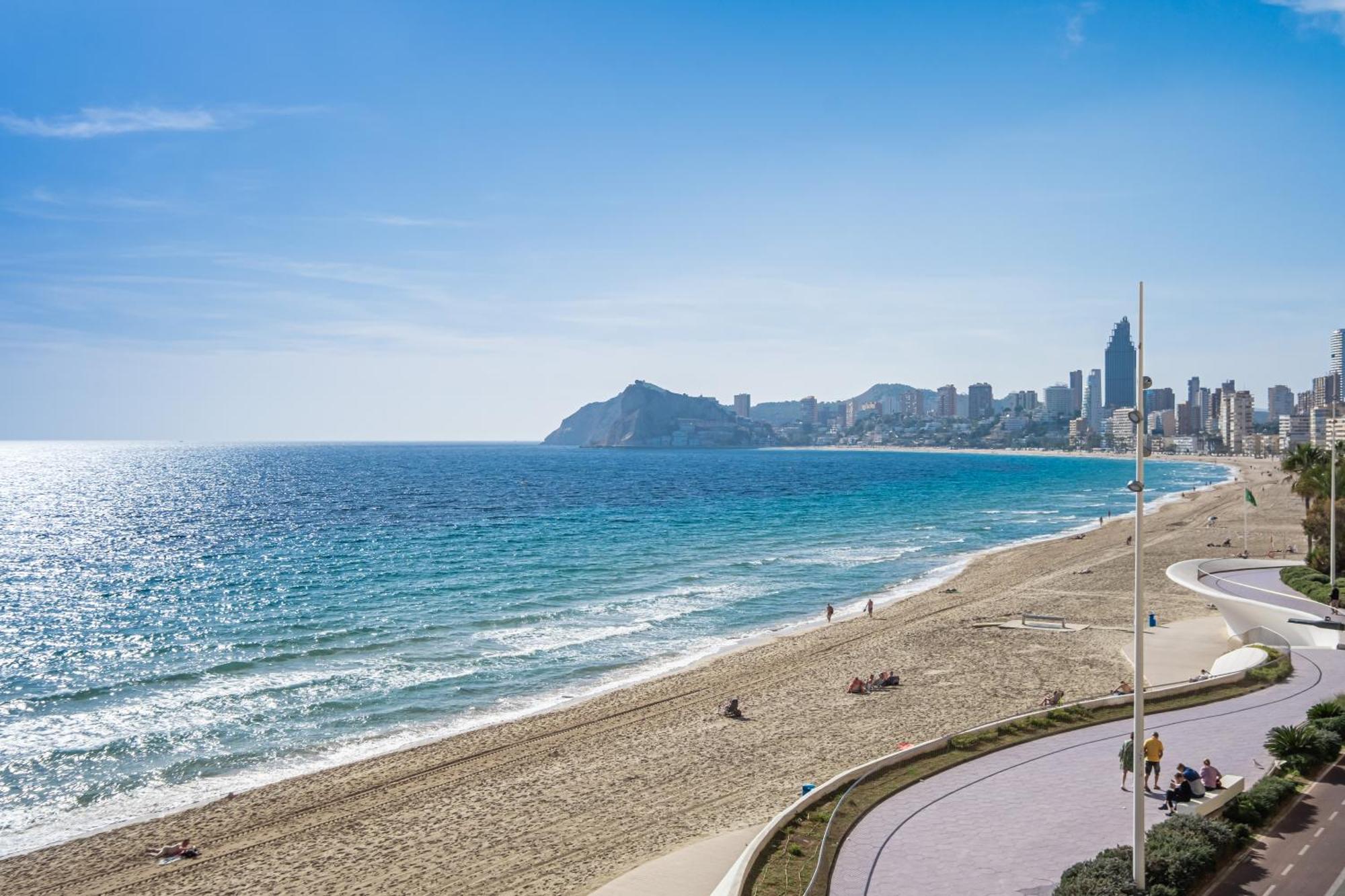 Benibeach 3-2-b Poniente Benidorm