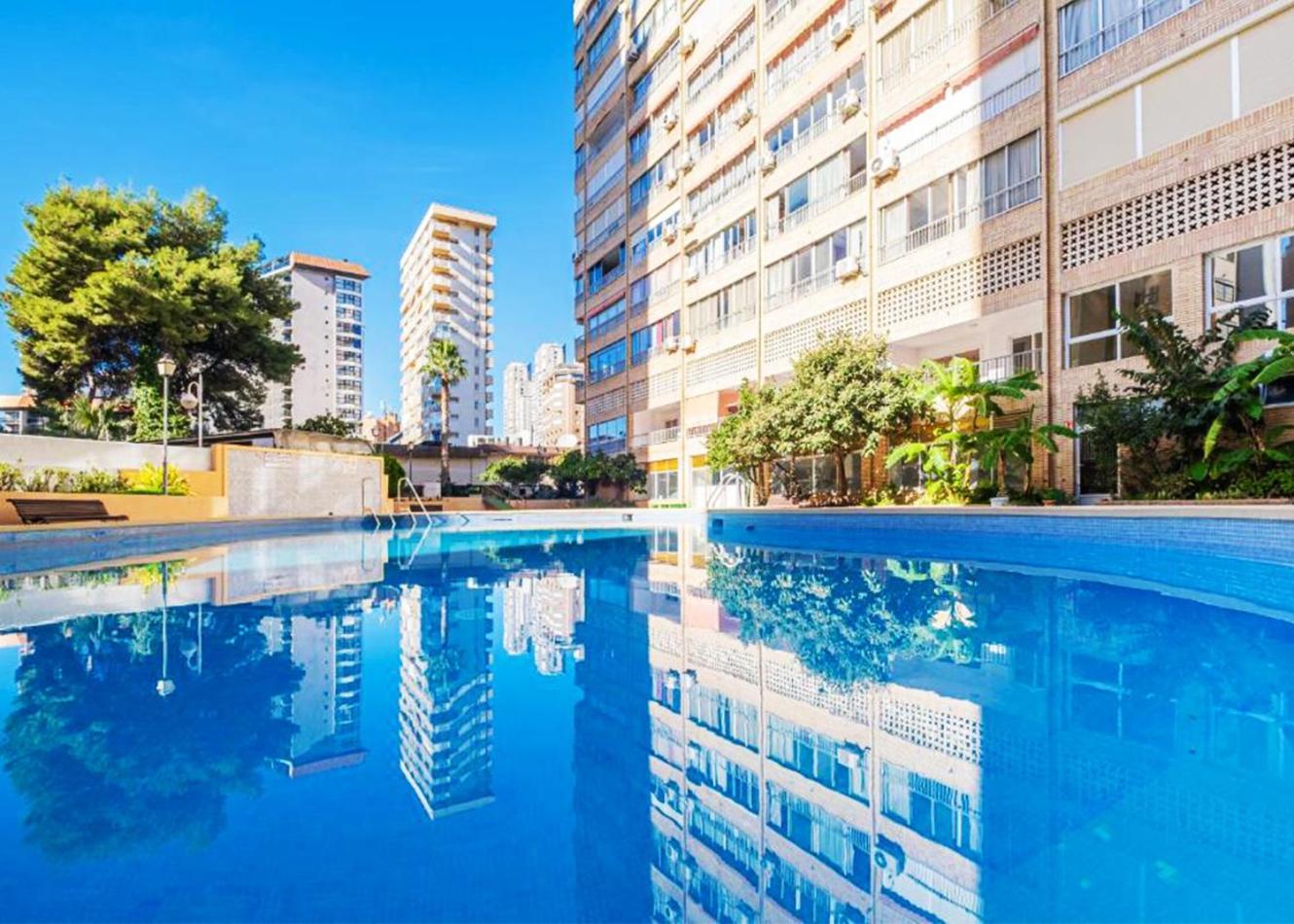 Apartment Wunderschoenes Fuer 4 Gaeste Mit Pool & Klima, Lage In Strandnaehe *