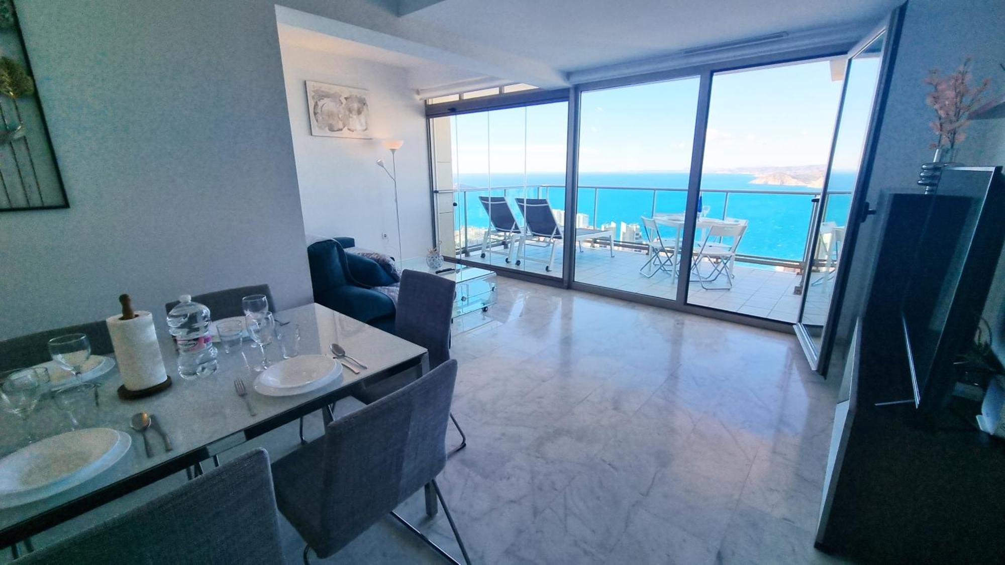 Highrise With Amazing Sea Views Apartamento *