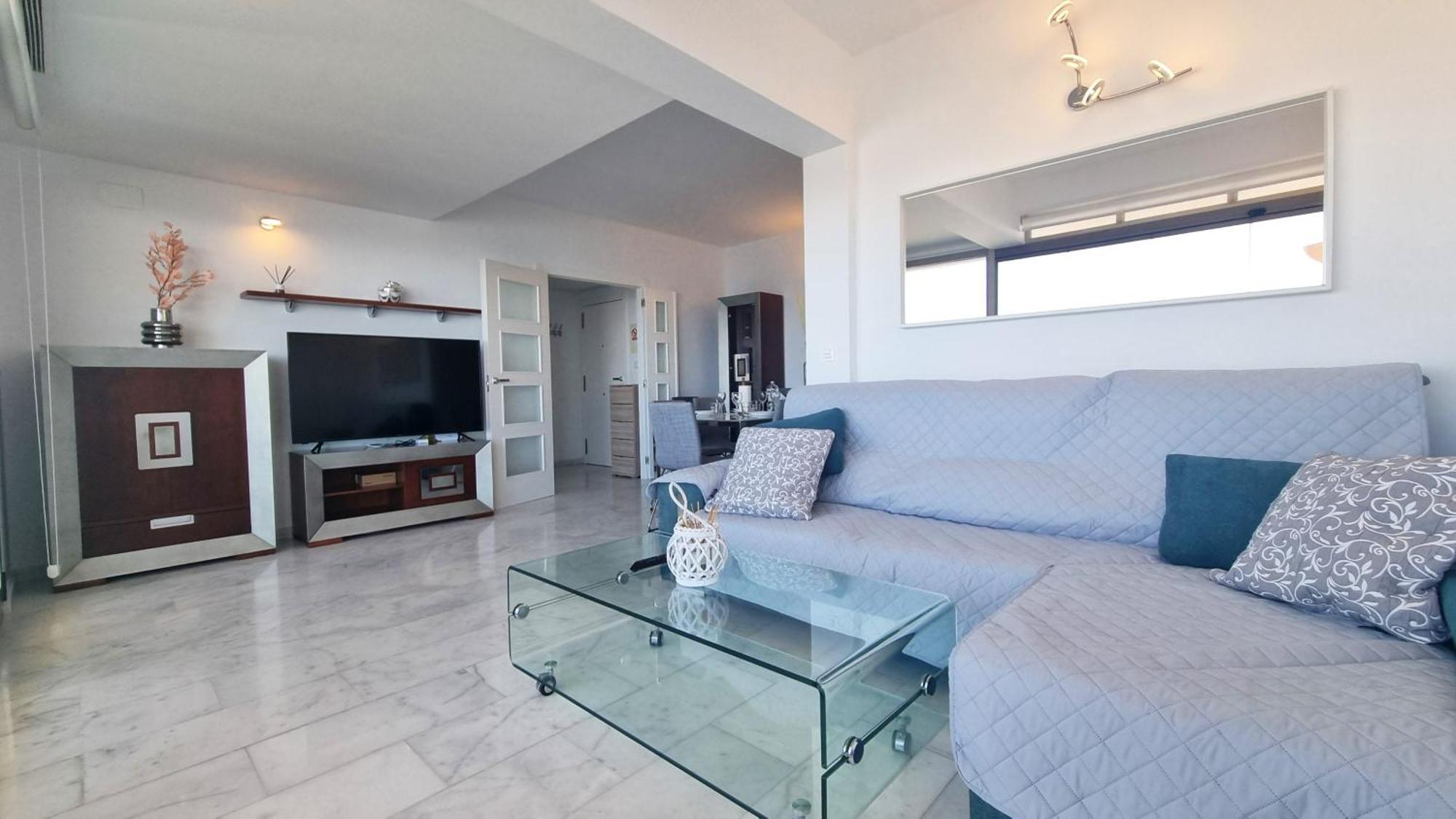 Highrise With Amazing Sea Views *
