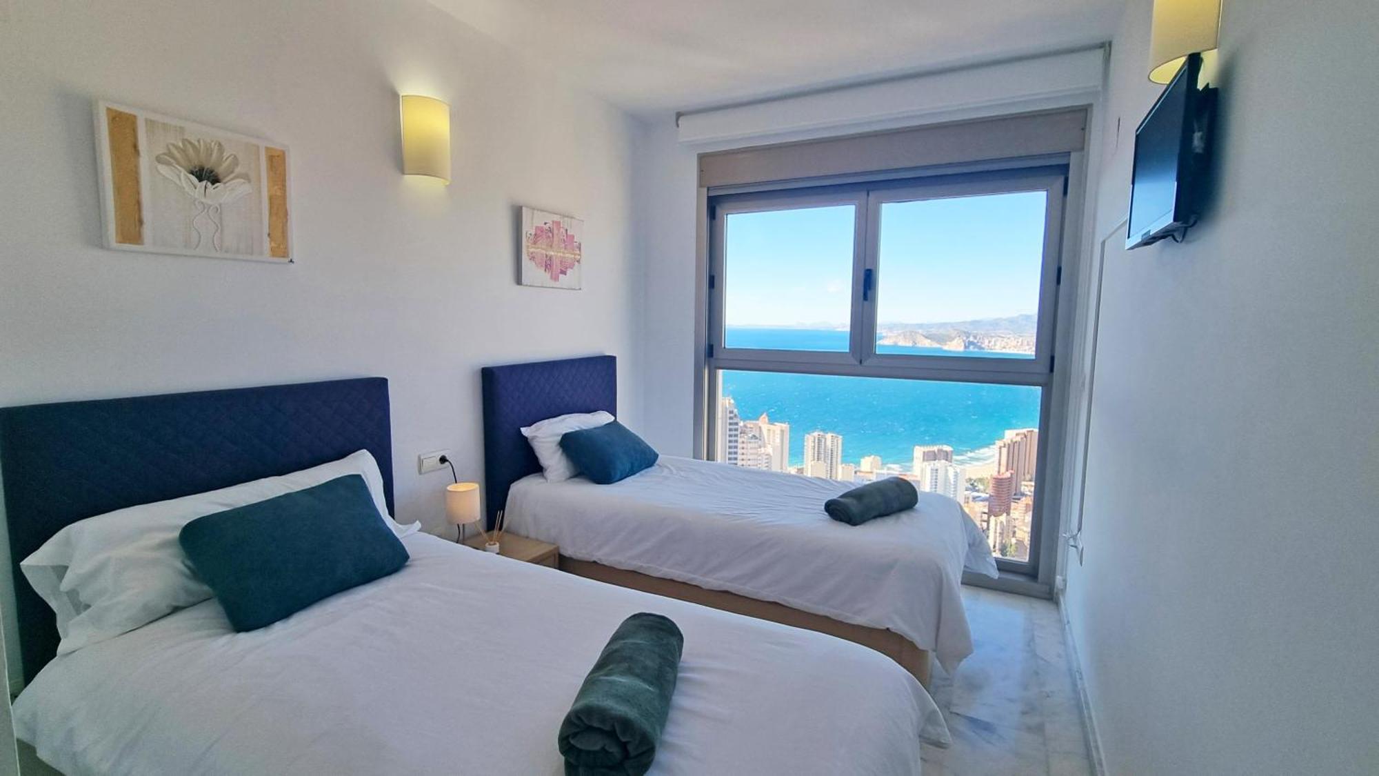Highrise With Amazing Sea Views Apartamento
