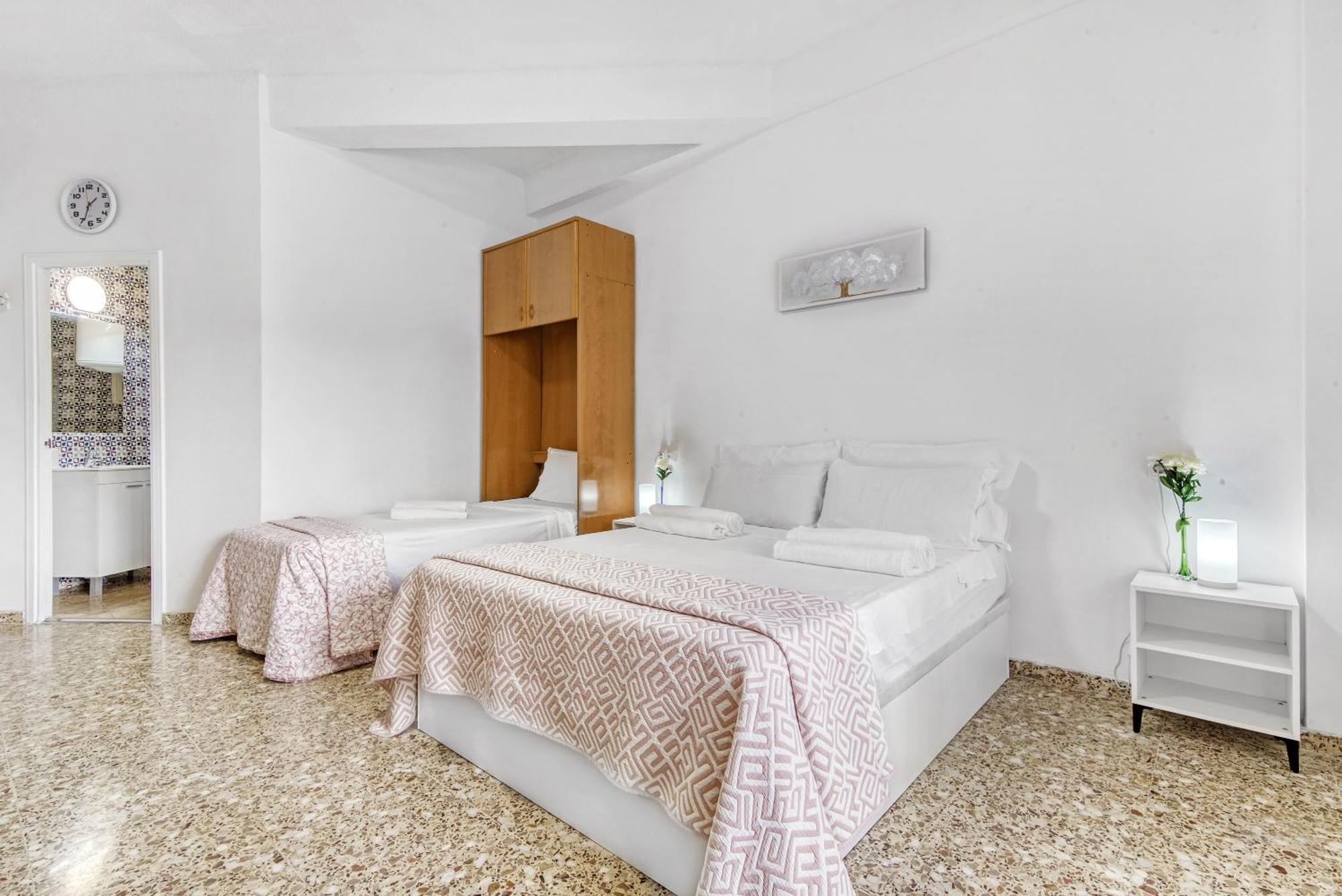 M Y G Apartment Benidorm