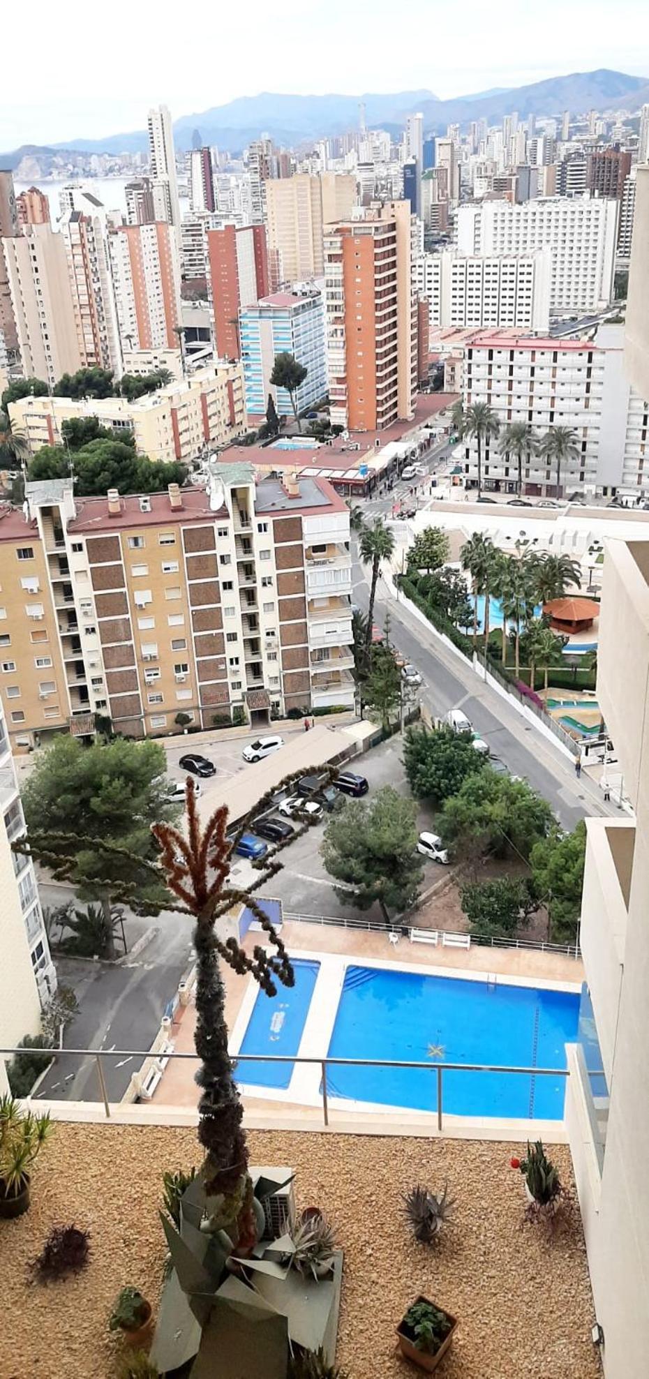 Vacanza Luxury Complex- Parking , Pool Only In The Summer , Rincon De Loix * Benidorm
