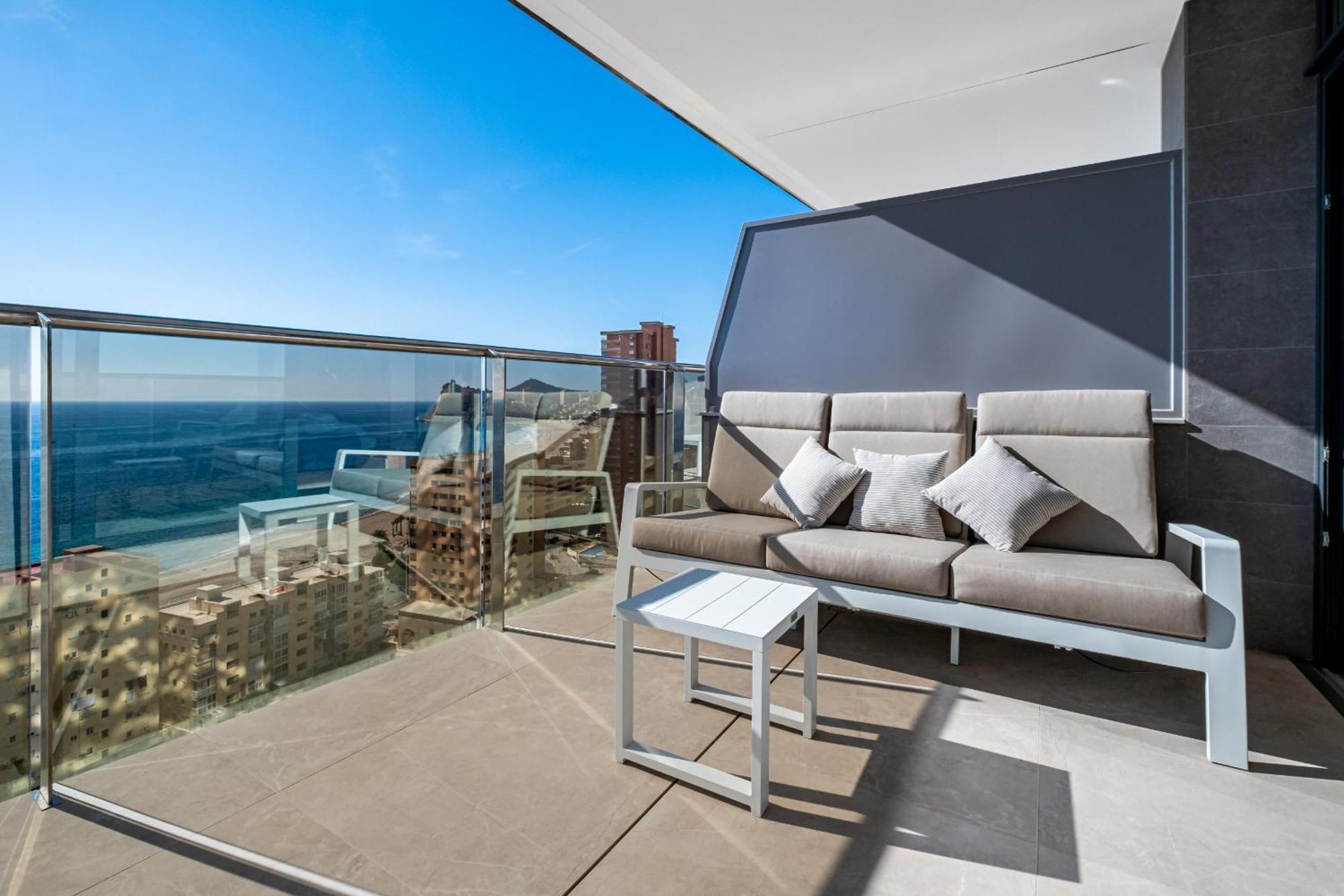 Sunset Cliffs Deluxe 8138 Poniente *