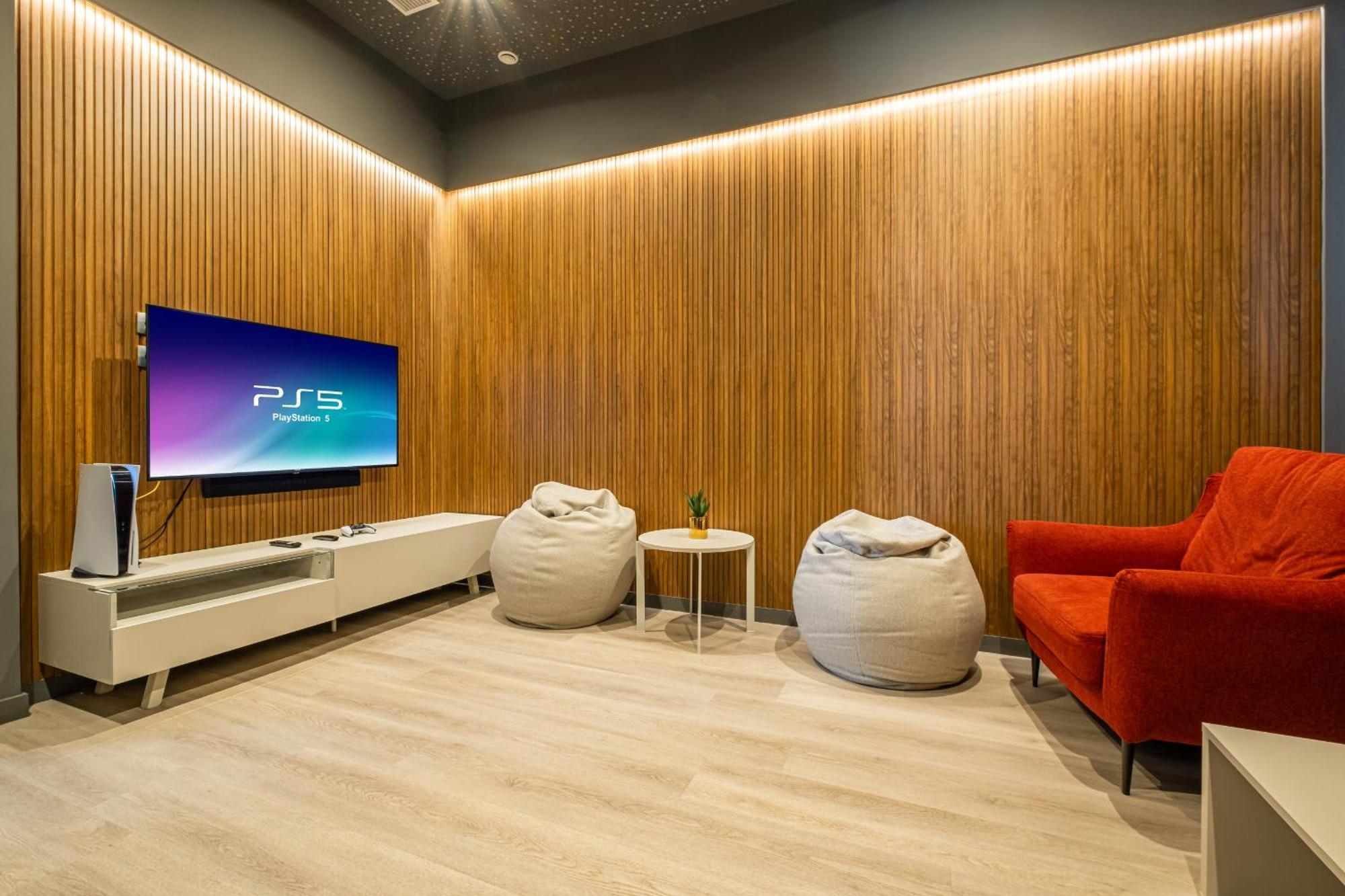 Sunset Cliffs Deluxe 8138 Poniente *