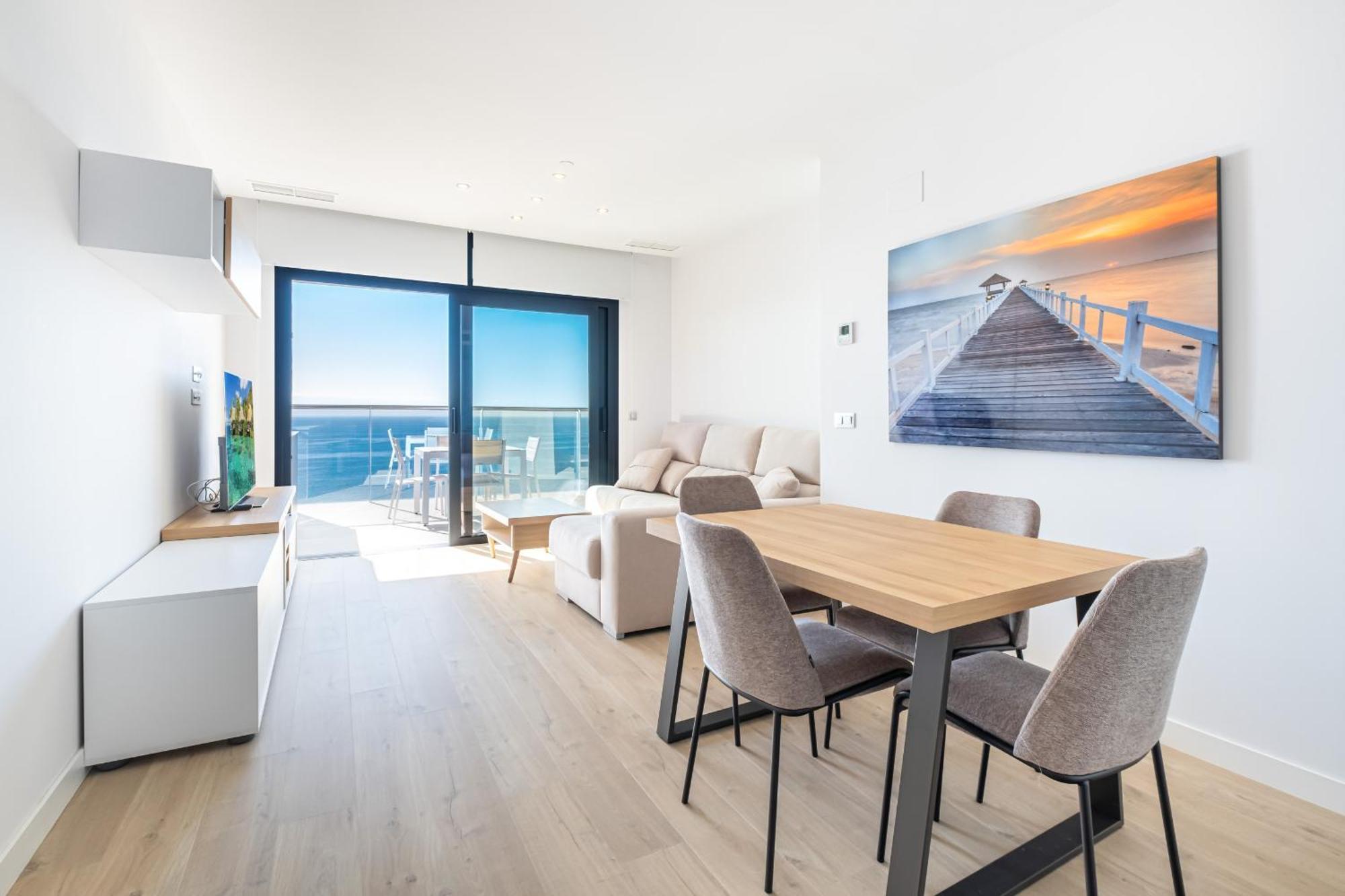 Sunset Cliffs Deluxe 8138 Poniente Apartment