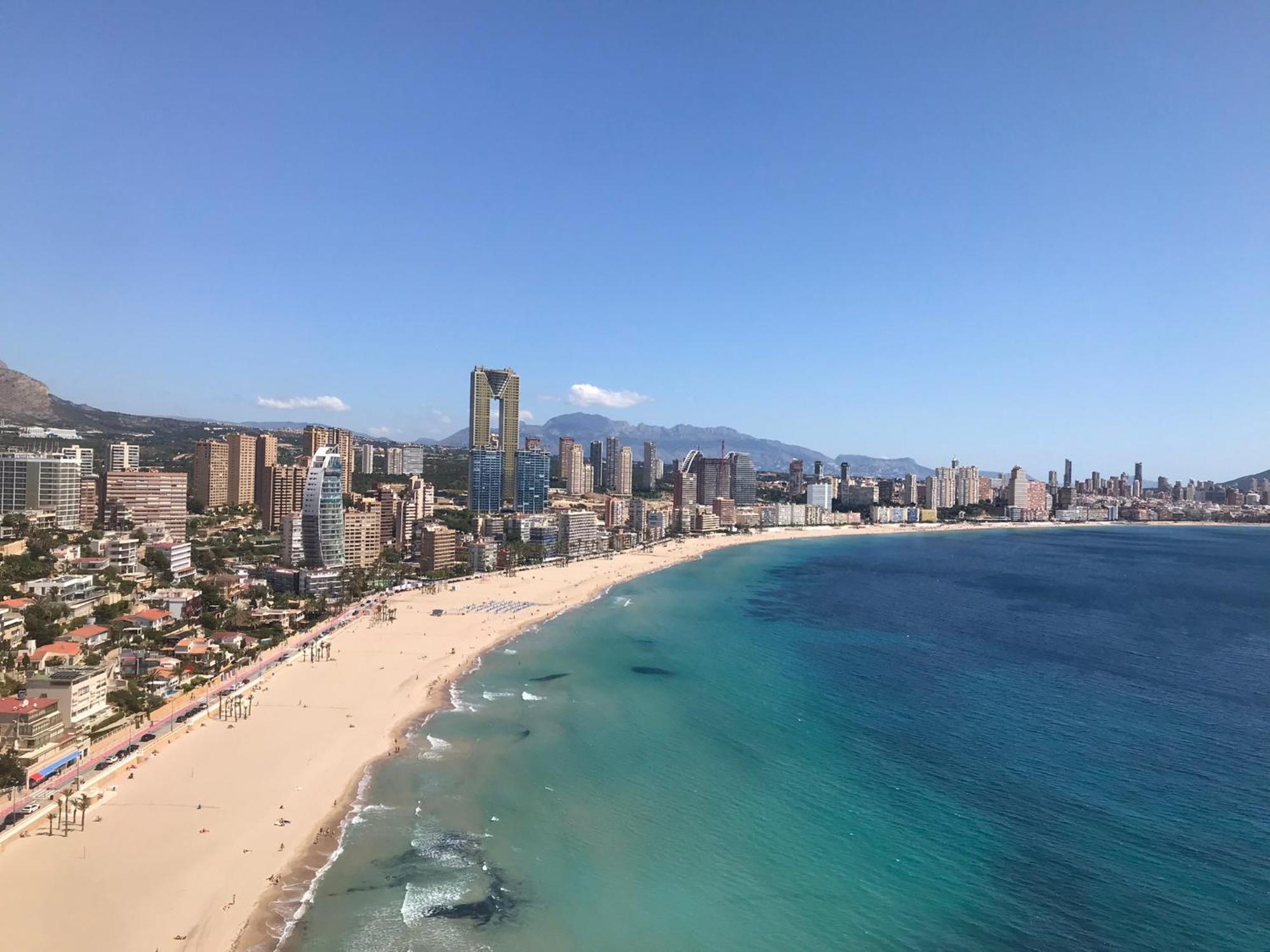 Frente Al Mar