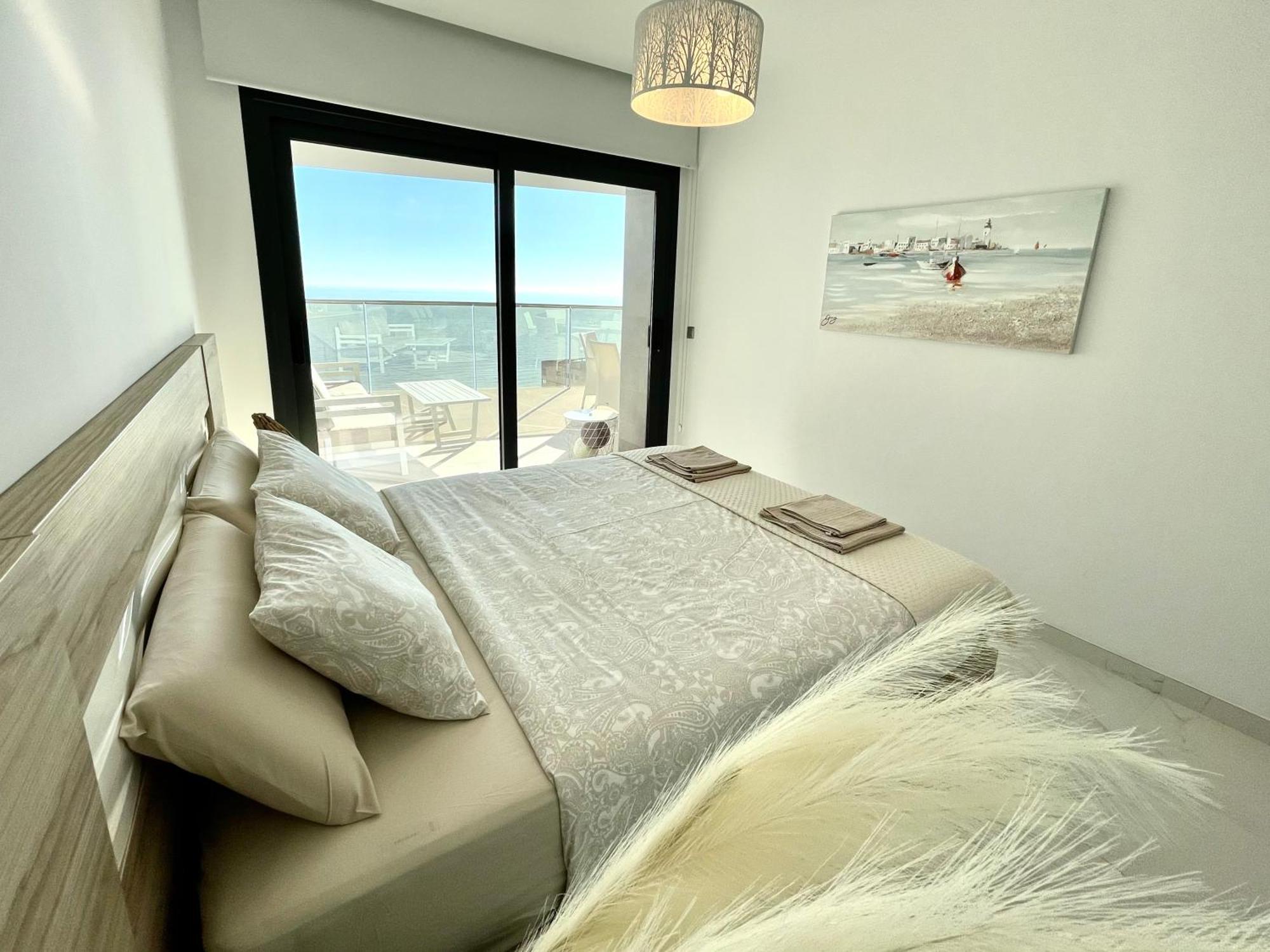 Luxury Sunset Cliffs Apartment Benidorm