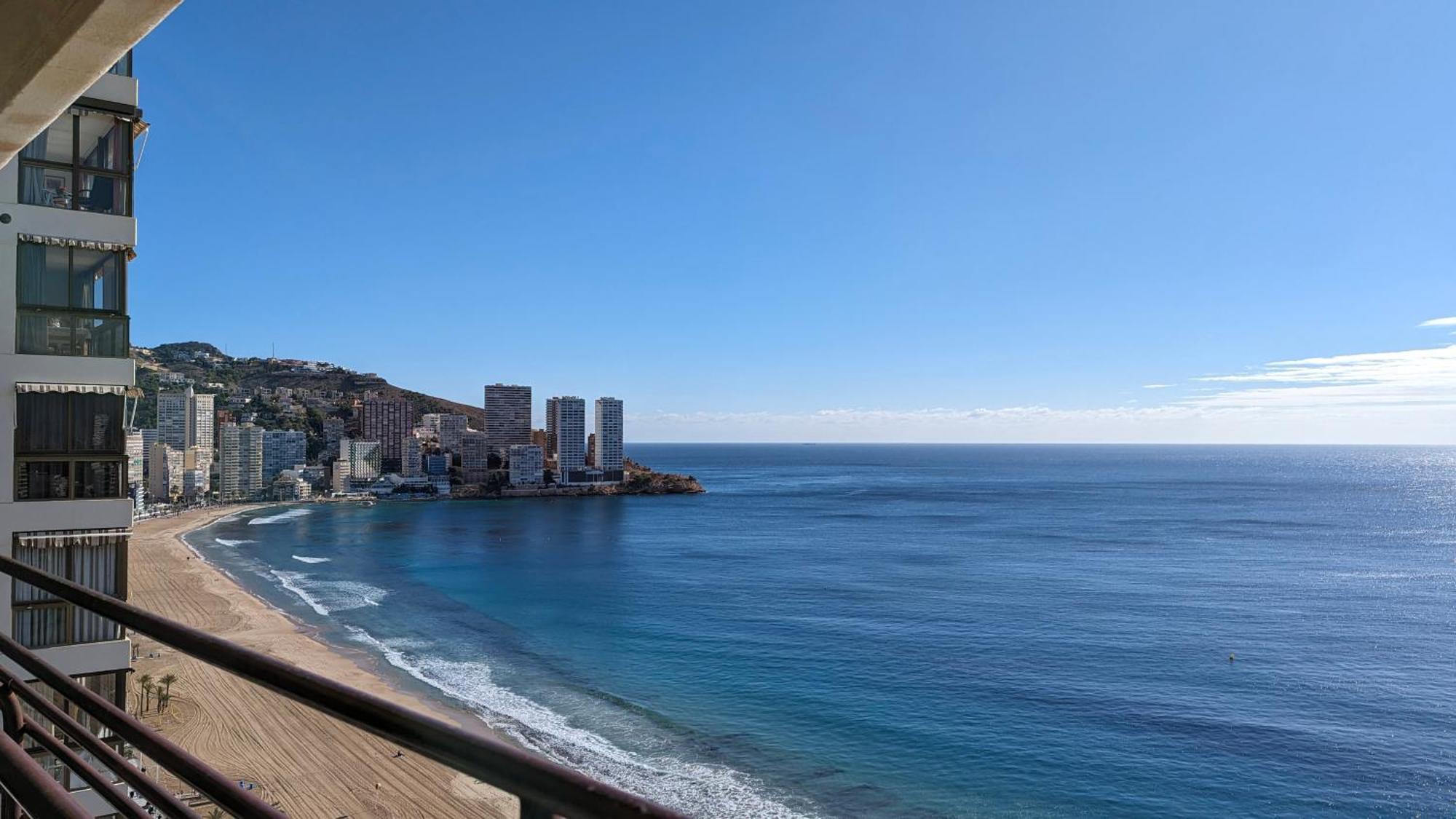 Arenas Sea Front Apartment *