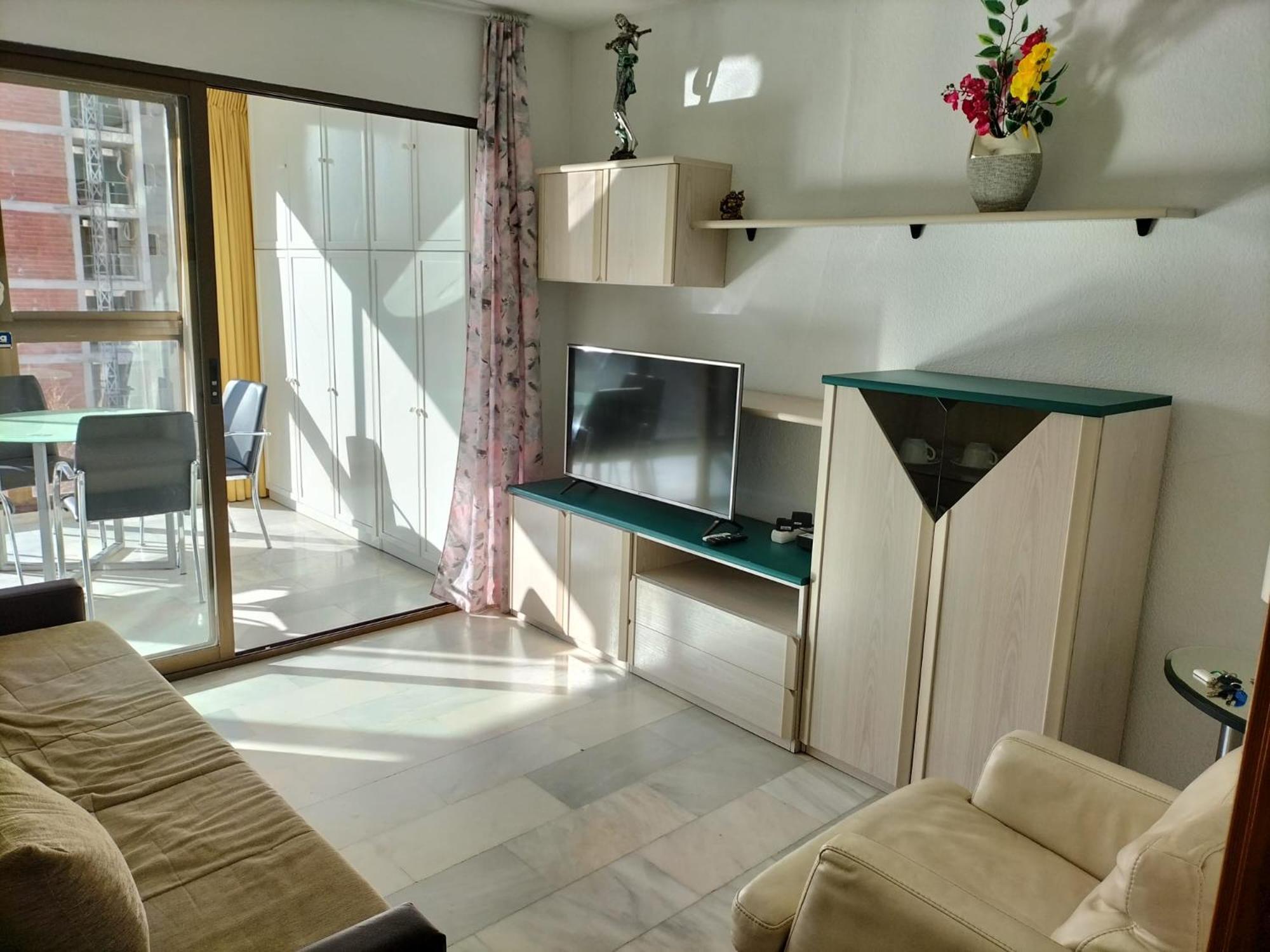 Paraiso Mediterraneo Levante Pool & Parking *
