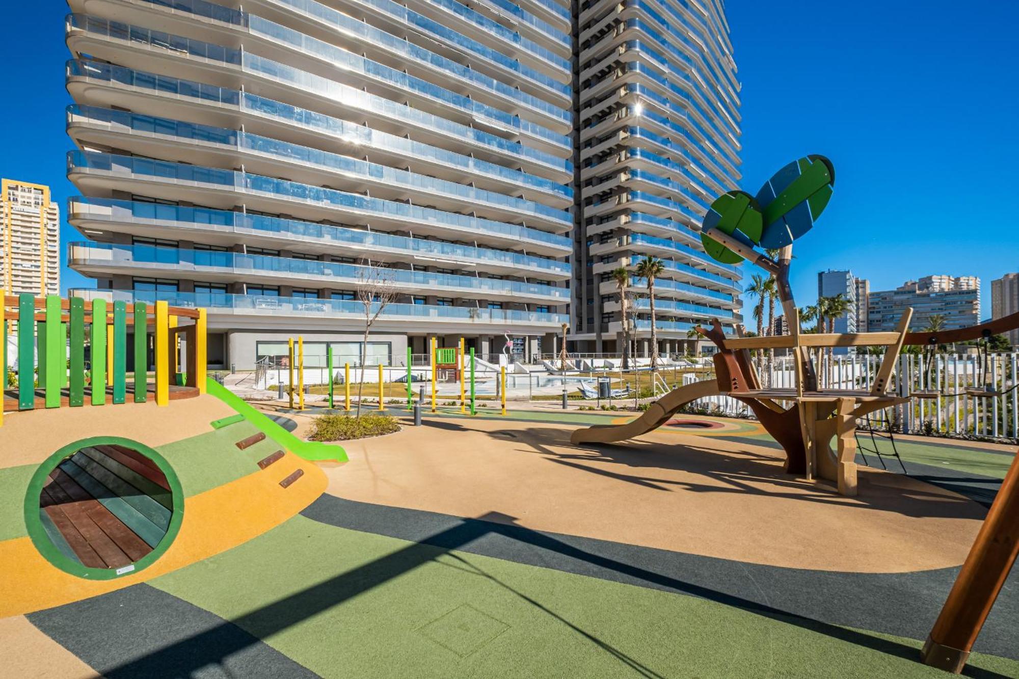 Sunset Cliffs Deluxe 6133 Poniente