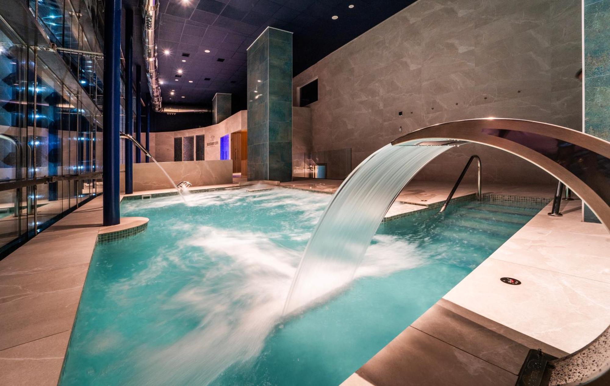 Gran Bali & Hotel 4*