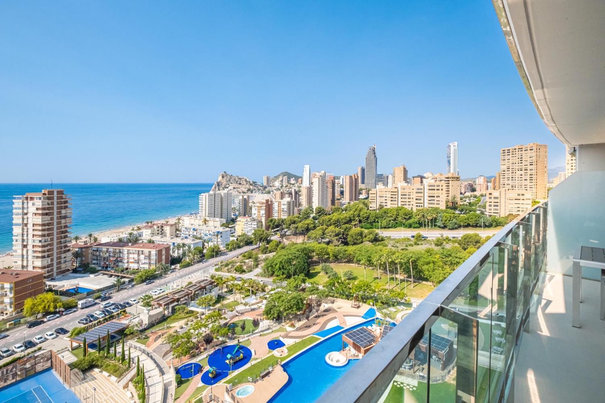 Apartment Sunset Drive 9-18 Poniente
