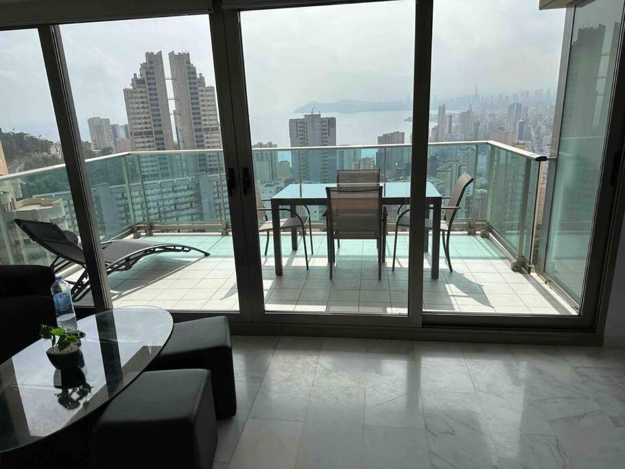 Luxurious 2br Sea Panoramic View Pool Gym * Benidorm