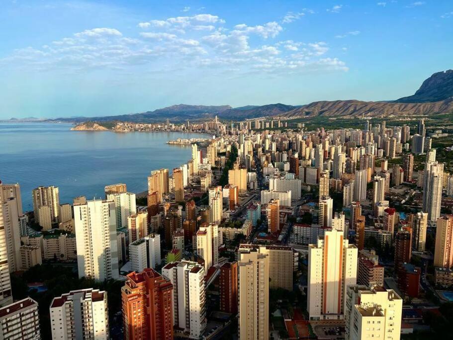 Luxurious 2br Sea Panoramic View Pool Gym Apartment Benidorm