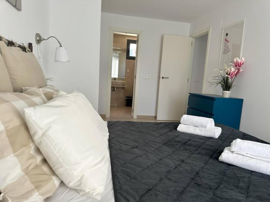Cala Alta Modern Apartment *