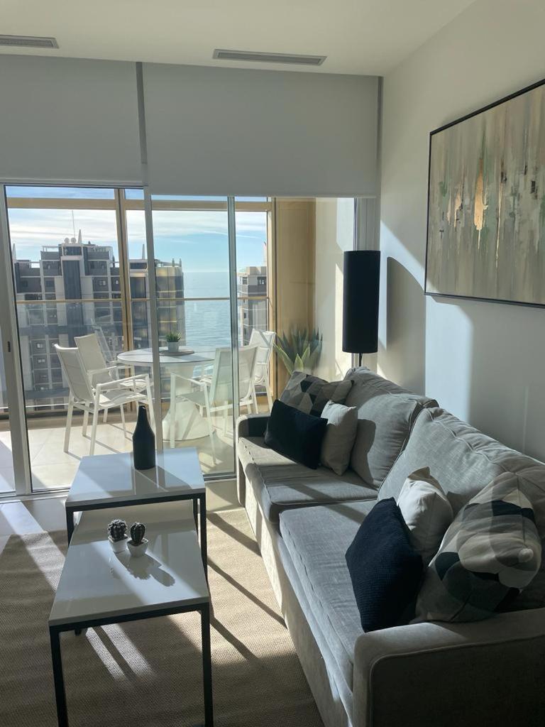 Sky Intempo & * Benidorm