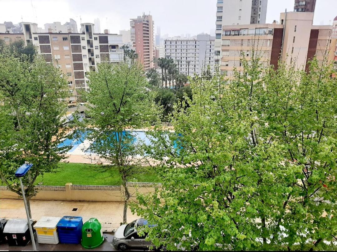 Vacanza Luxury Complex- Parking , Pool Only In The Summer , Rincon De Loix Benidorm