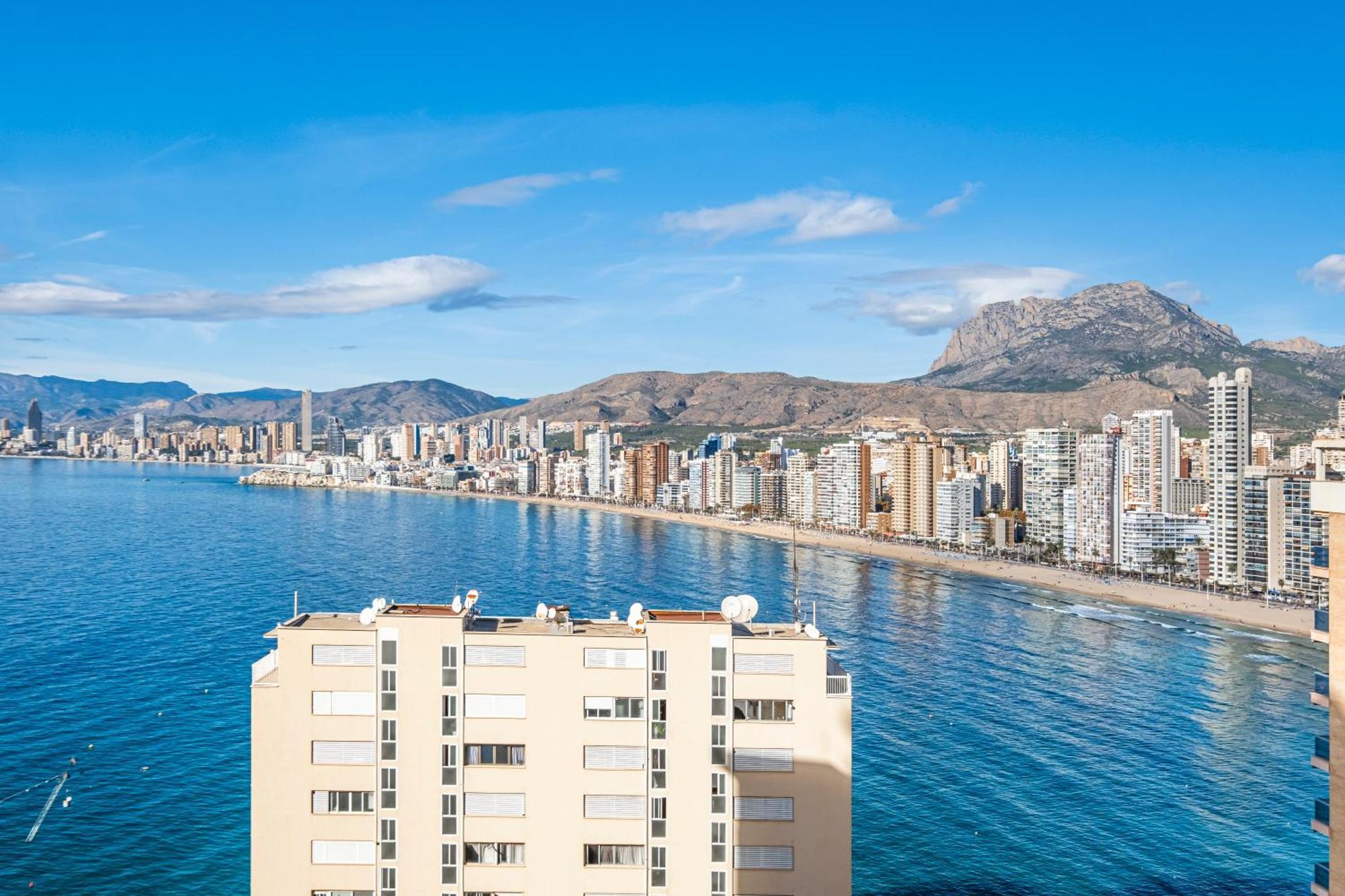 Trinisol Sea Views 6e Levante Apartamento