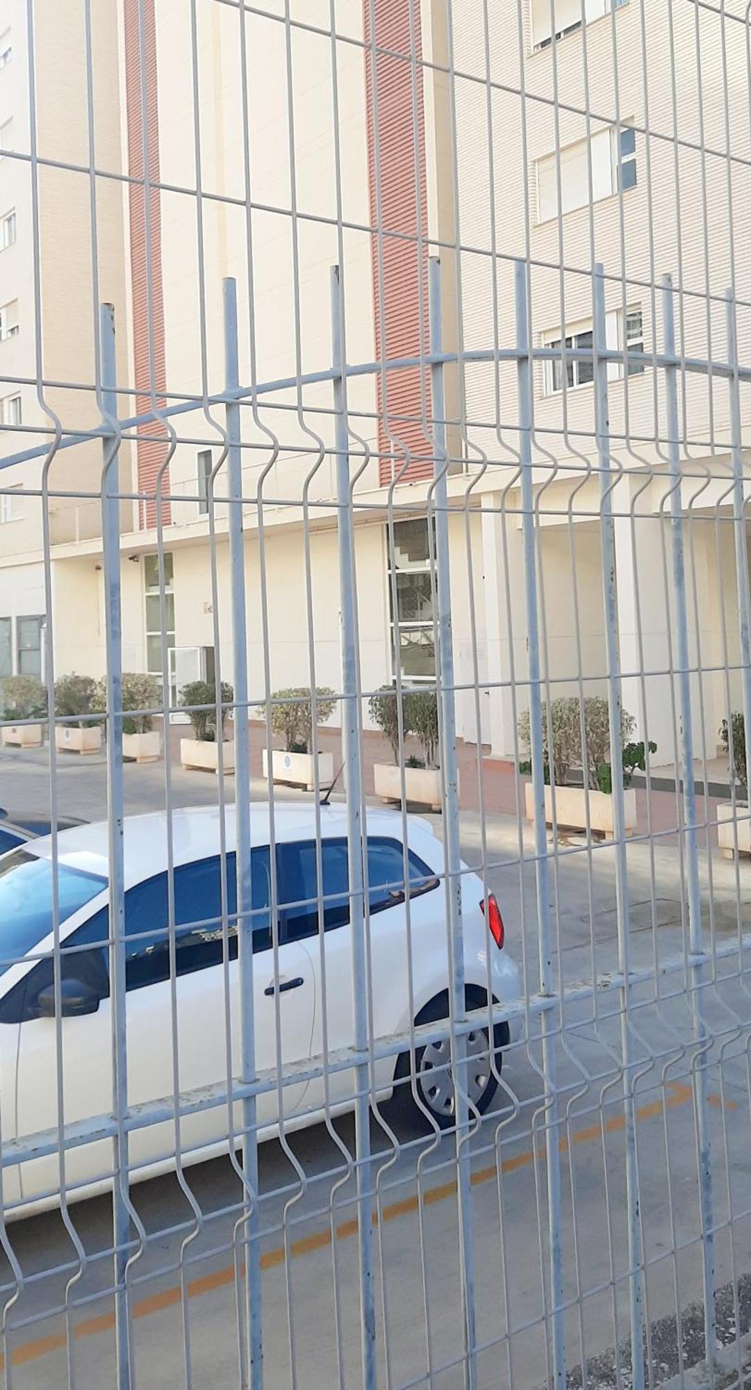 Vacanza Luxury Complex- Parking , Pool Only In The Summer , Rincon De Loix * Benidorm