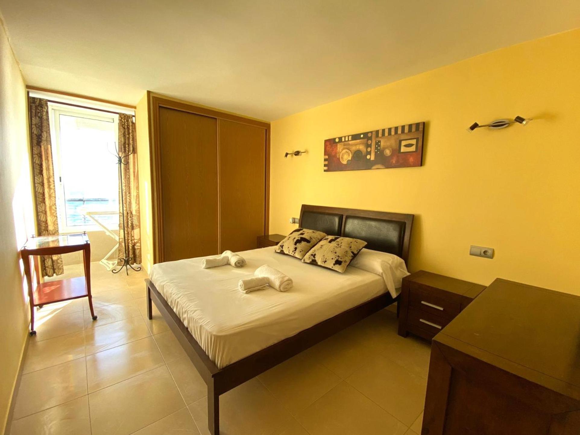 Apartment Coblanca 8-5º4 *