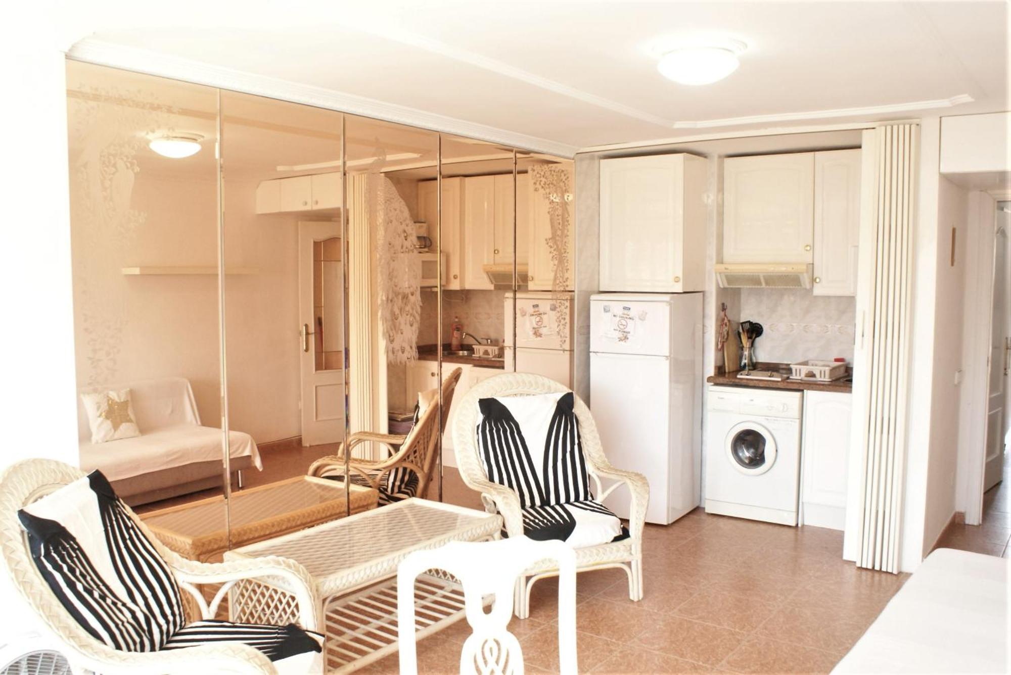 Sea View Ii In Rincon De Loix -free Parking, Wi-fi, Pool, New Air Conditioning Apartment *