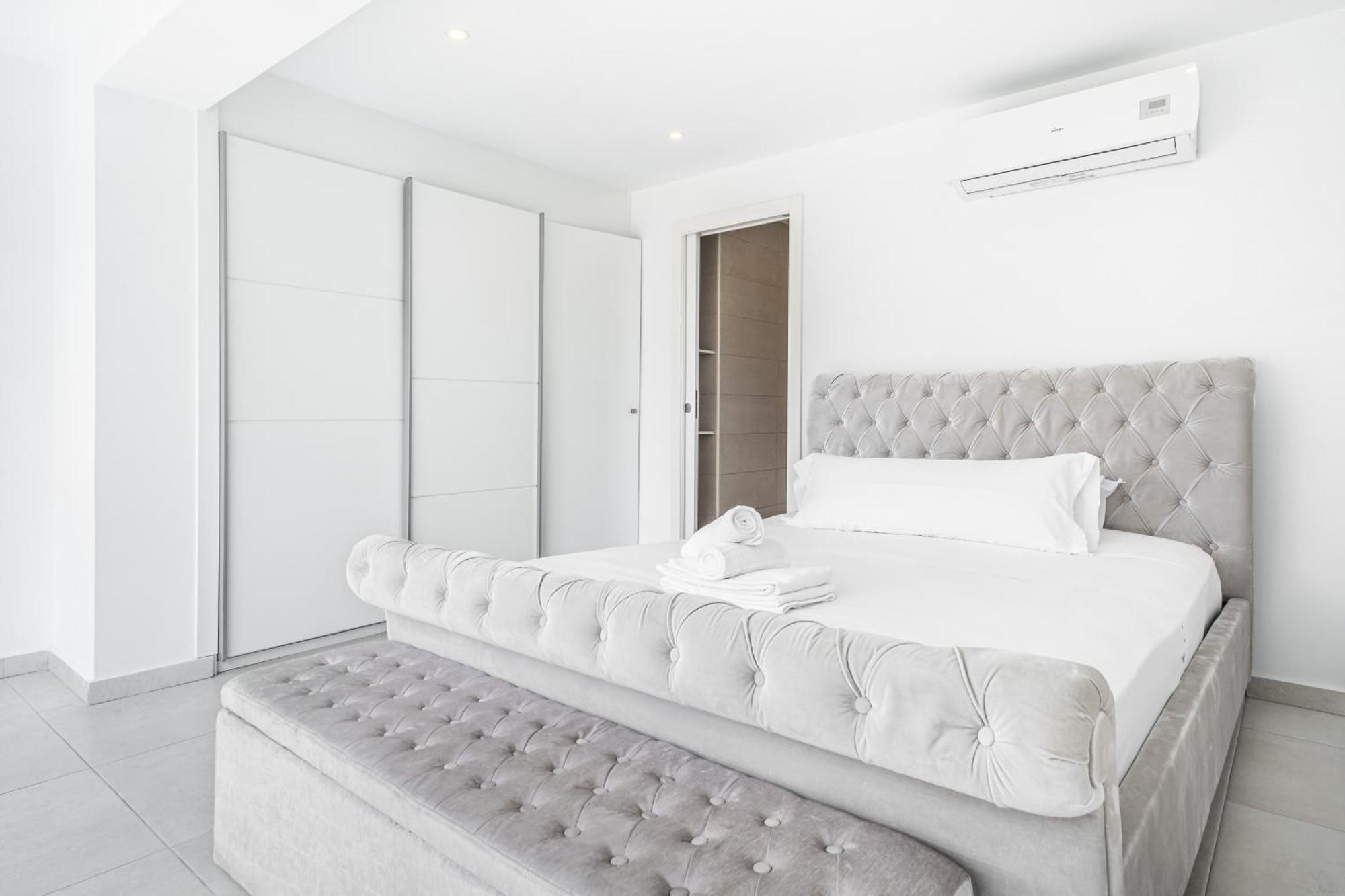 Versalles 732 Levante-rincon Loix Area Benidorm