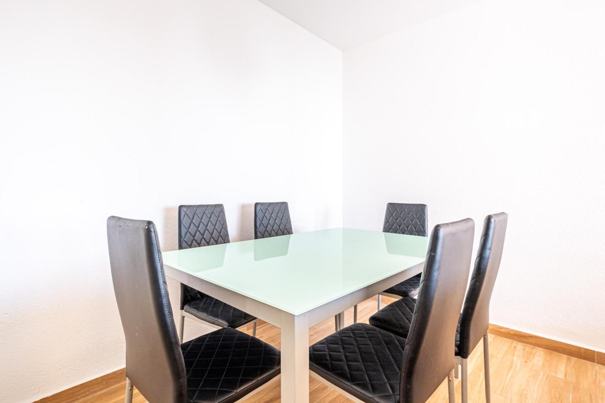 Etxezuri I 6-d Levante Apartment *