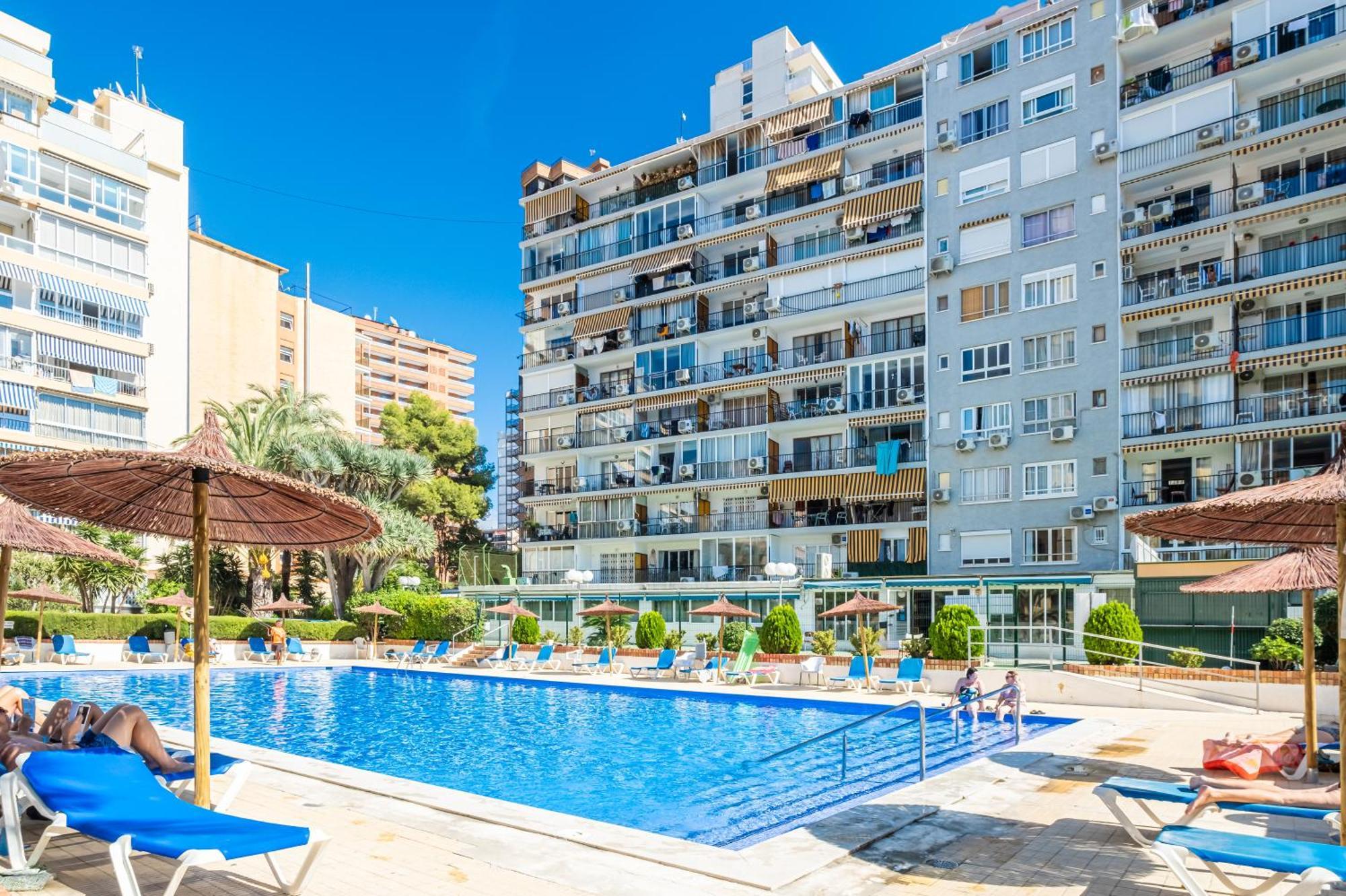Bermudas 401 Levante-rincon De Loix Area * Benidorm