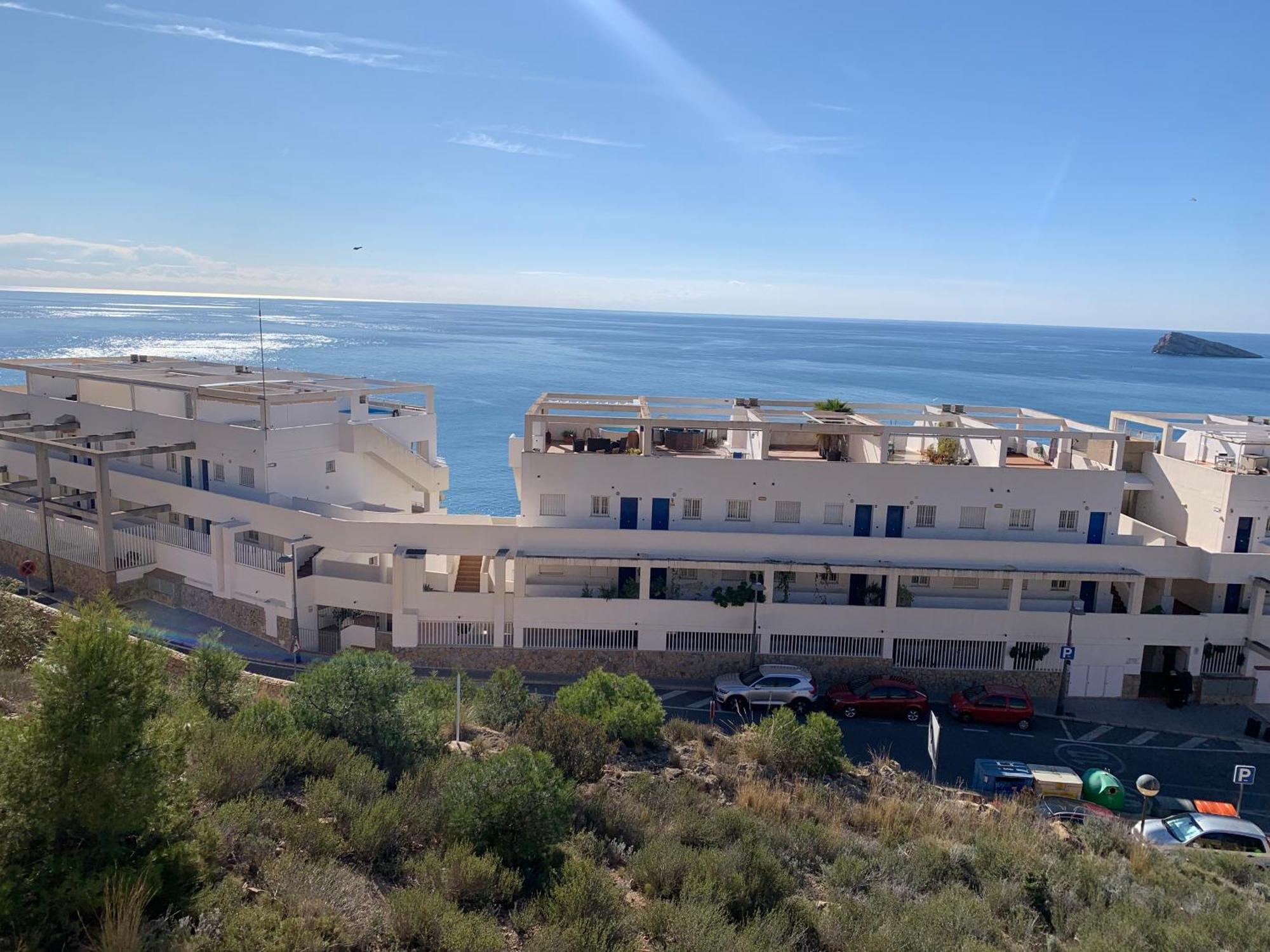 Appartement House -sea View-roof Terrace-swimming Pool- *