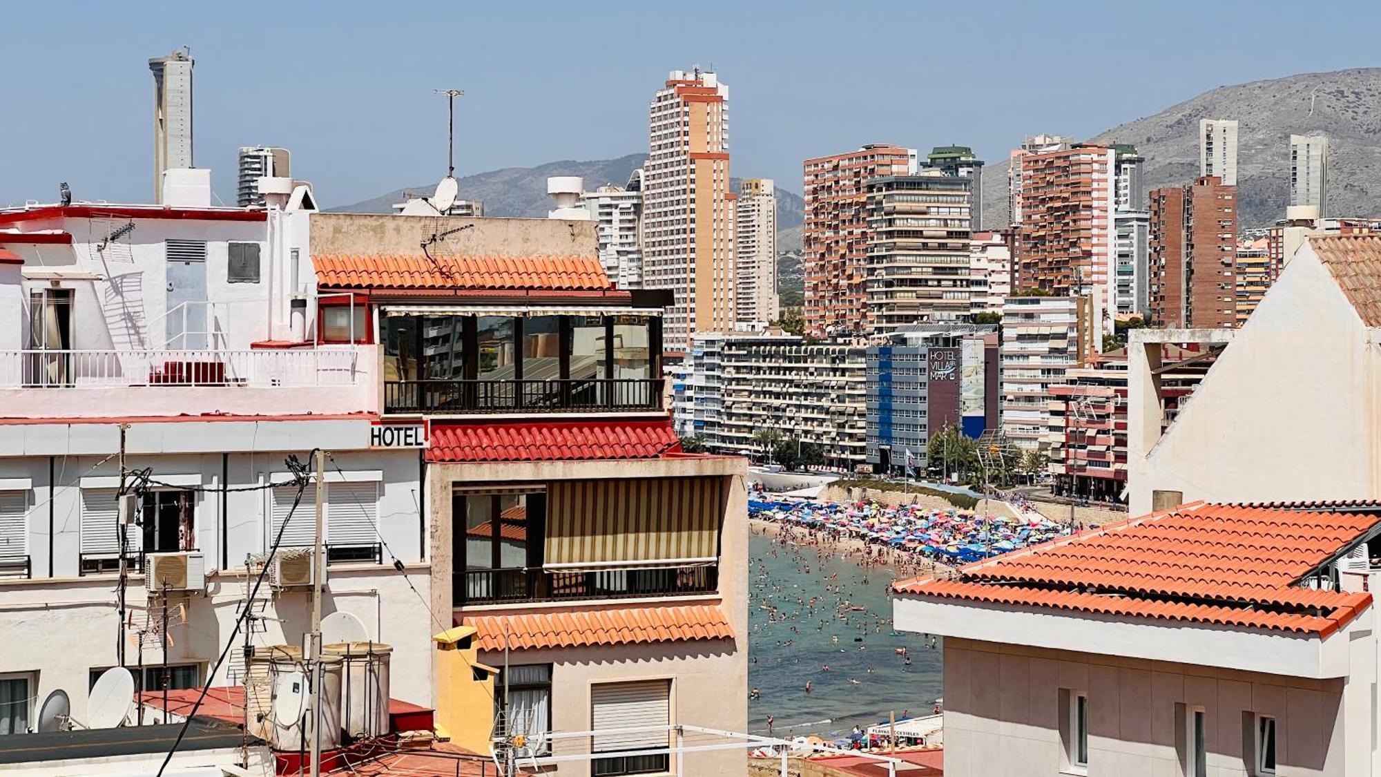 Atico Con Vistas En El Casco Antiguo De * Benidorm