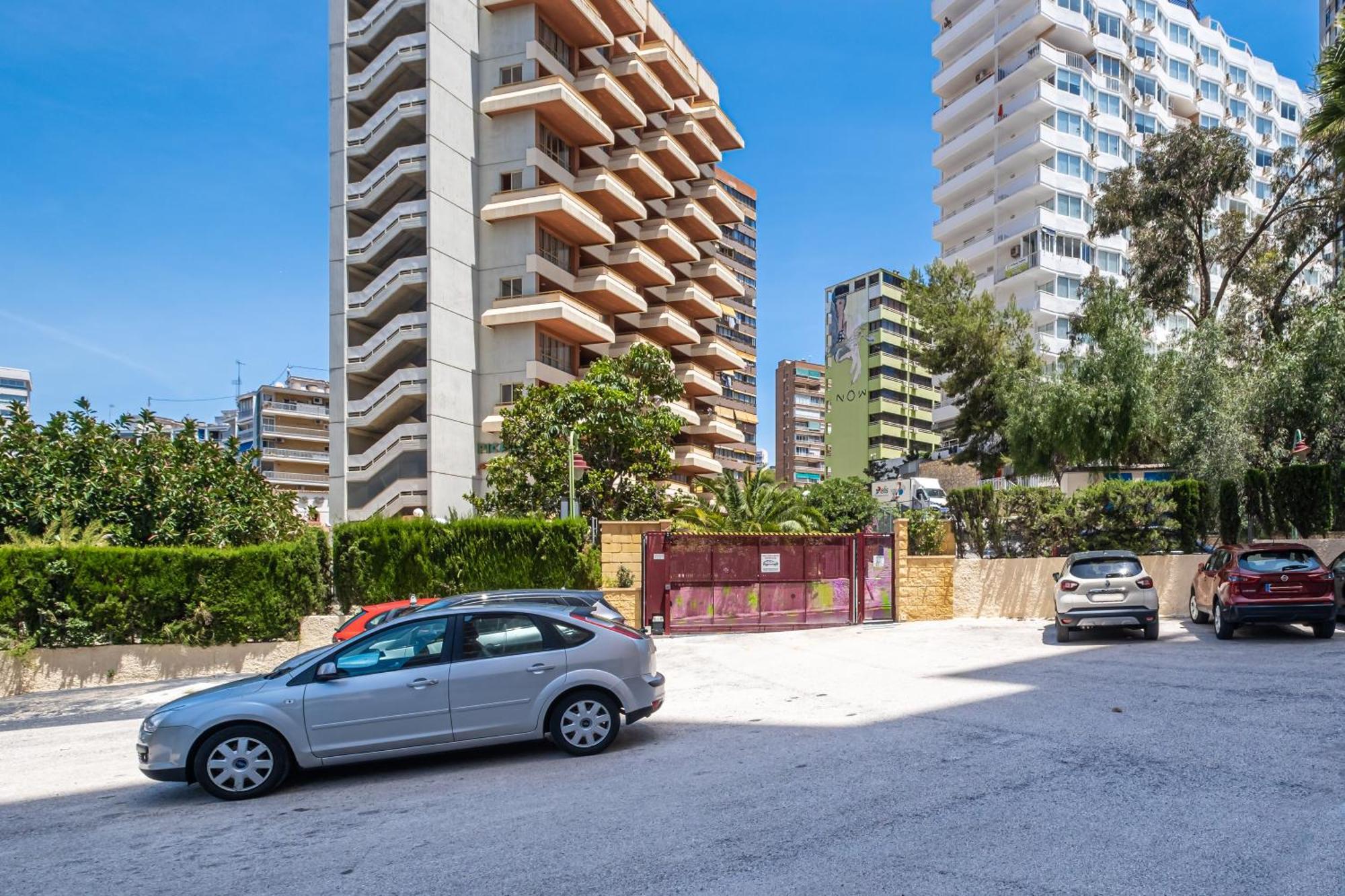Europa Center 12-b Levante Apartment *