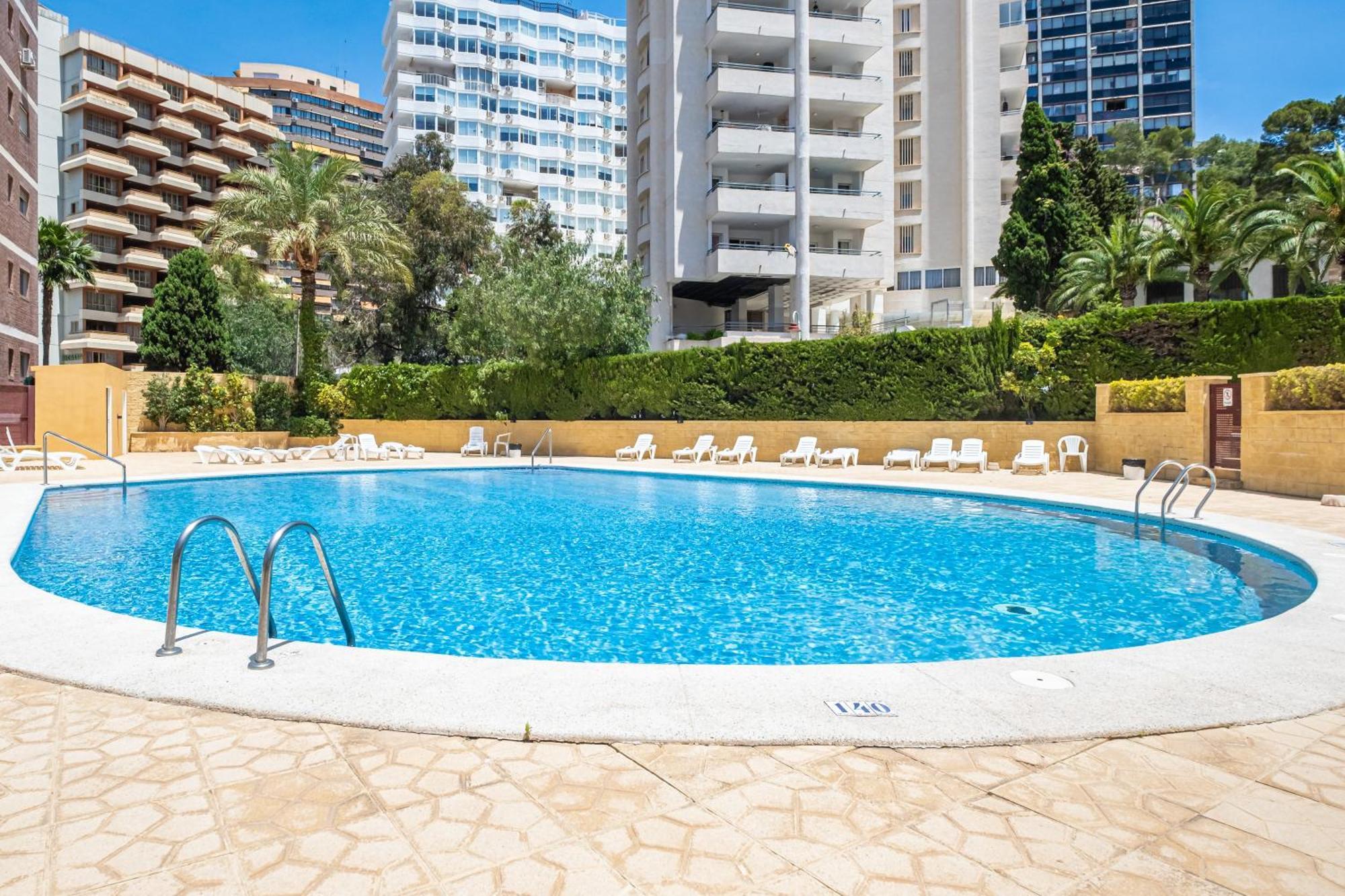 Europa Center 12-b Levante Apartment